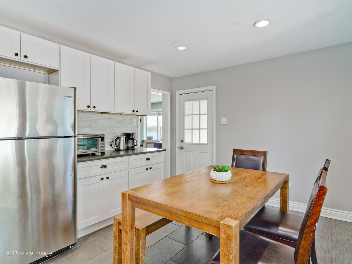 25120 W Lake Shore Drive