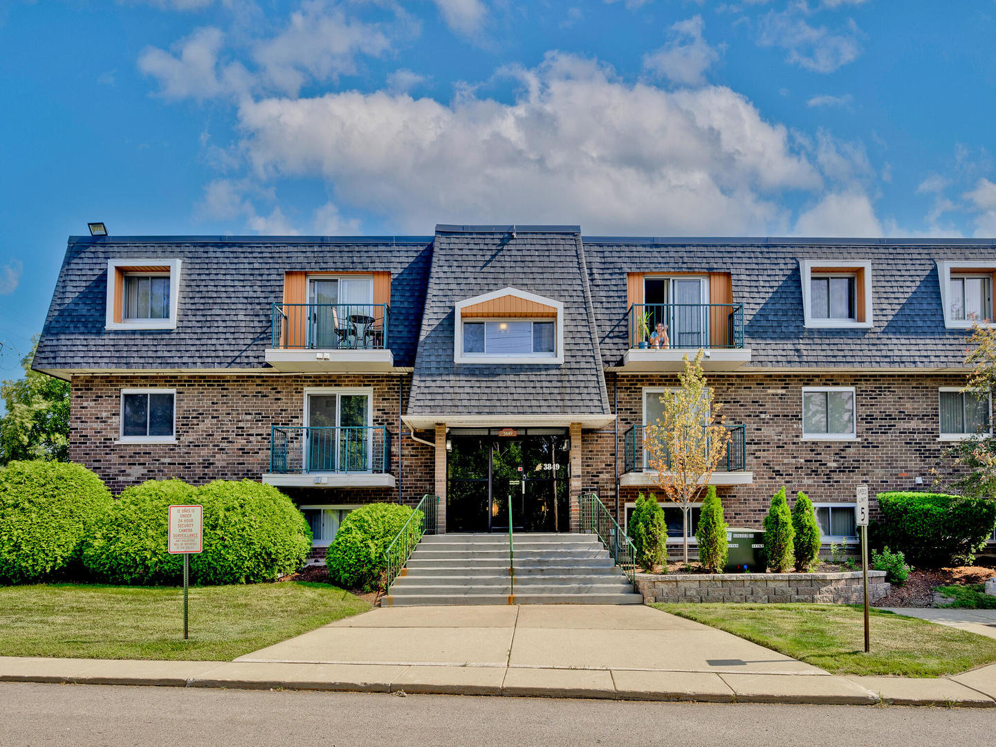 3849 N Parkway Drive Unit: 2A