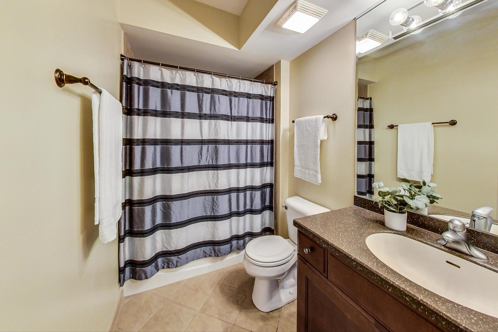395 Graceland Avenue Unit: 206