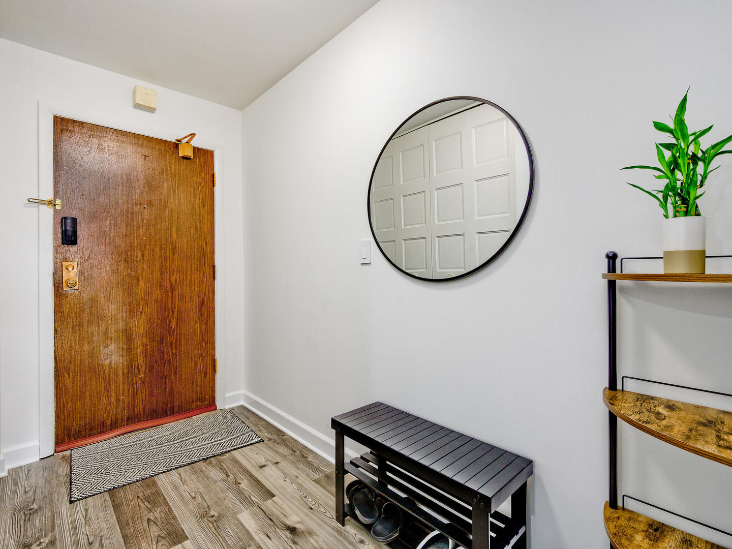 2100 Valencia Drive Unit: 304B