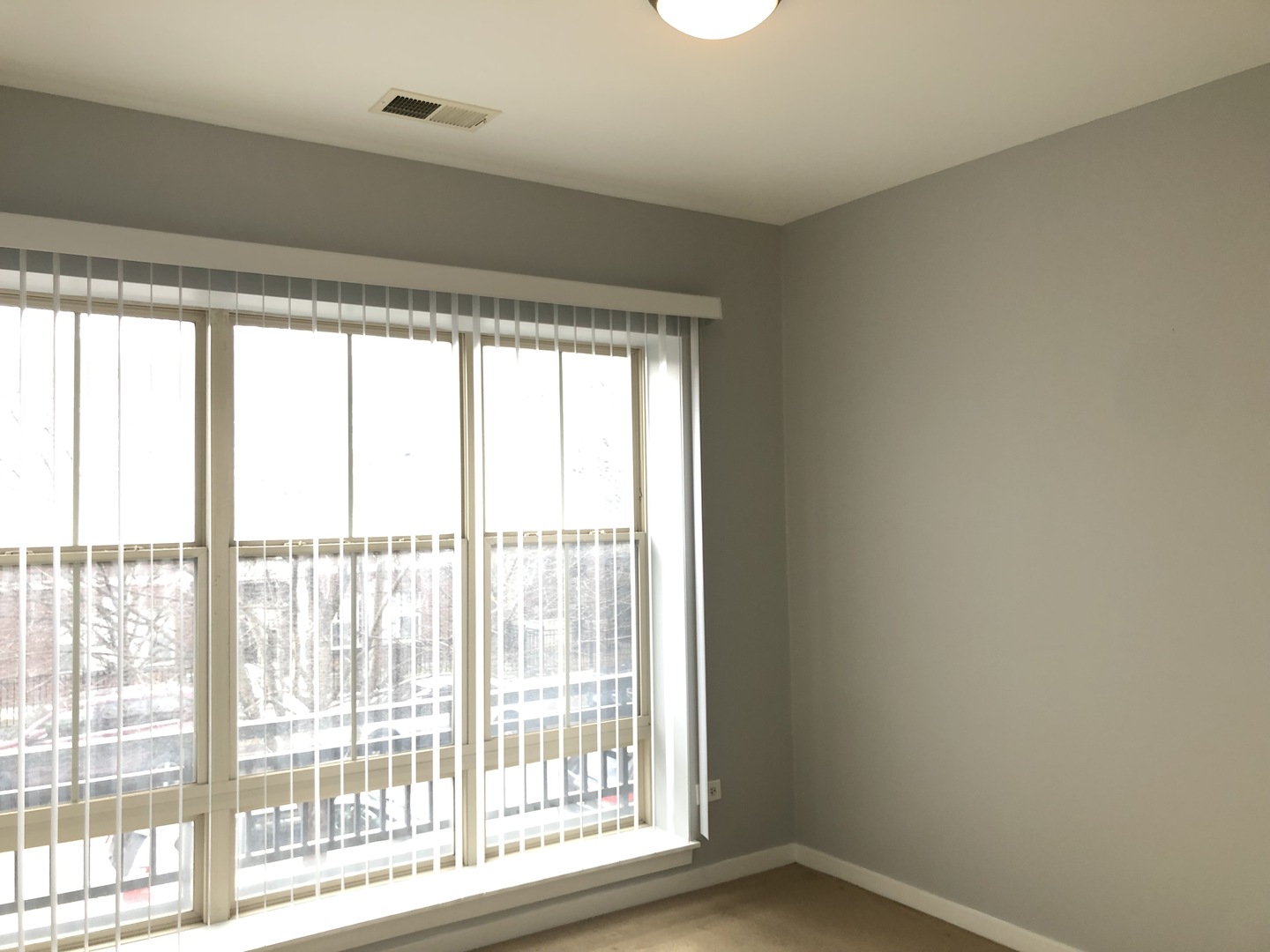 1140 W Washburne Avenue Unit: 1140