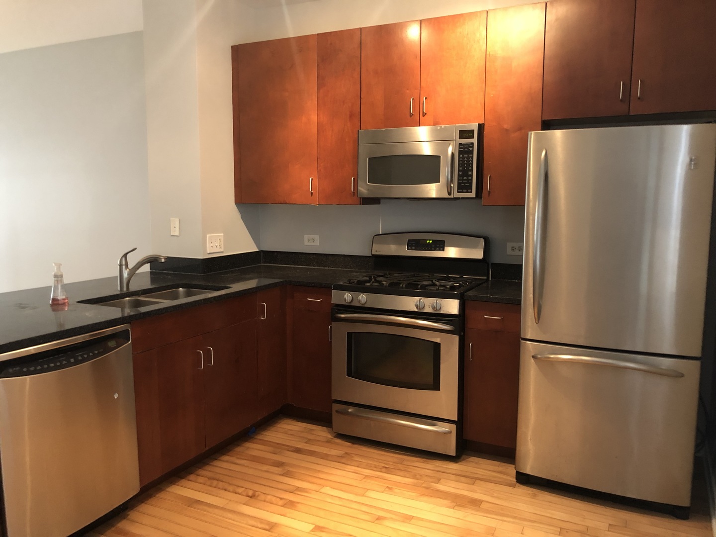 1140 W Washburne Avenue Unit: 1140