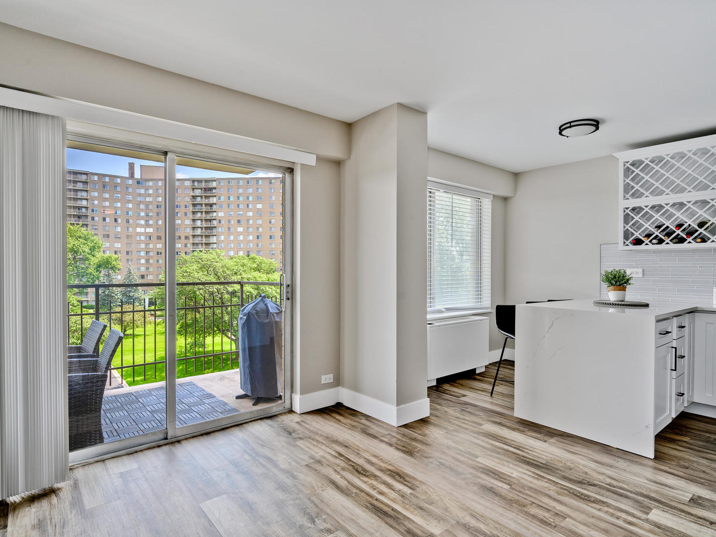 7033 N Kedzie Avenue Unit: 510