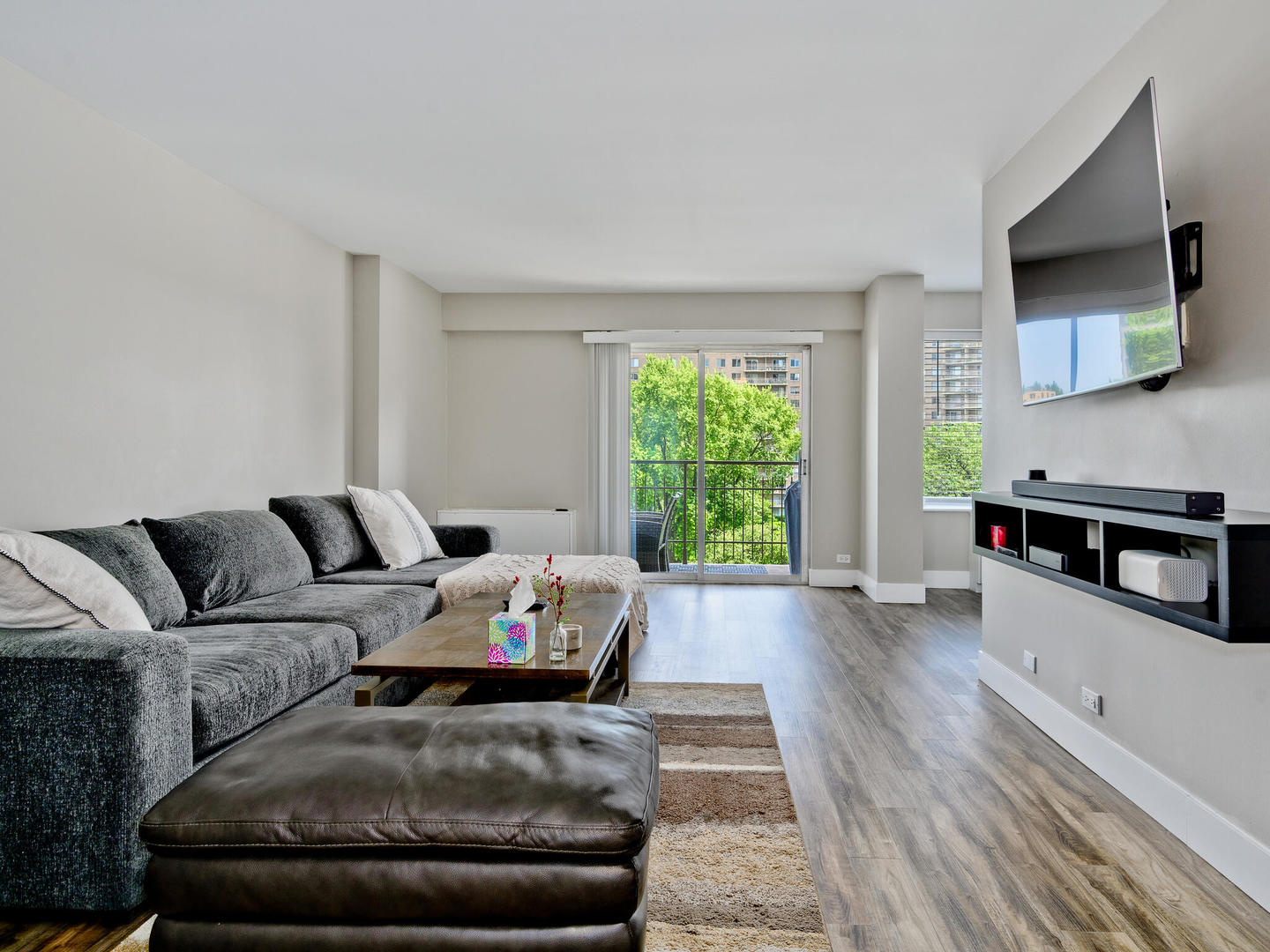 7033 N Kedzie Avenue Unit: 510