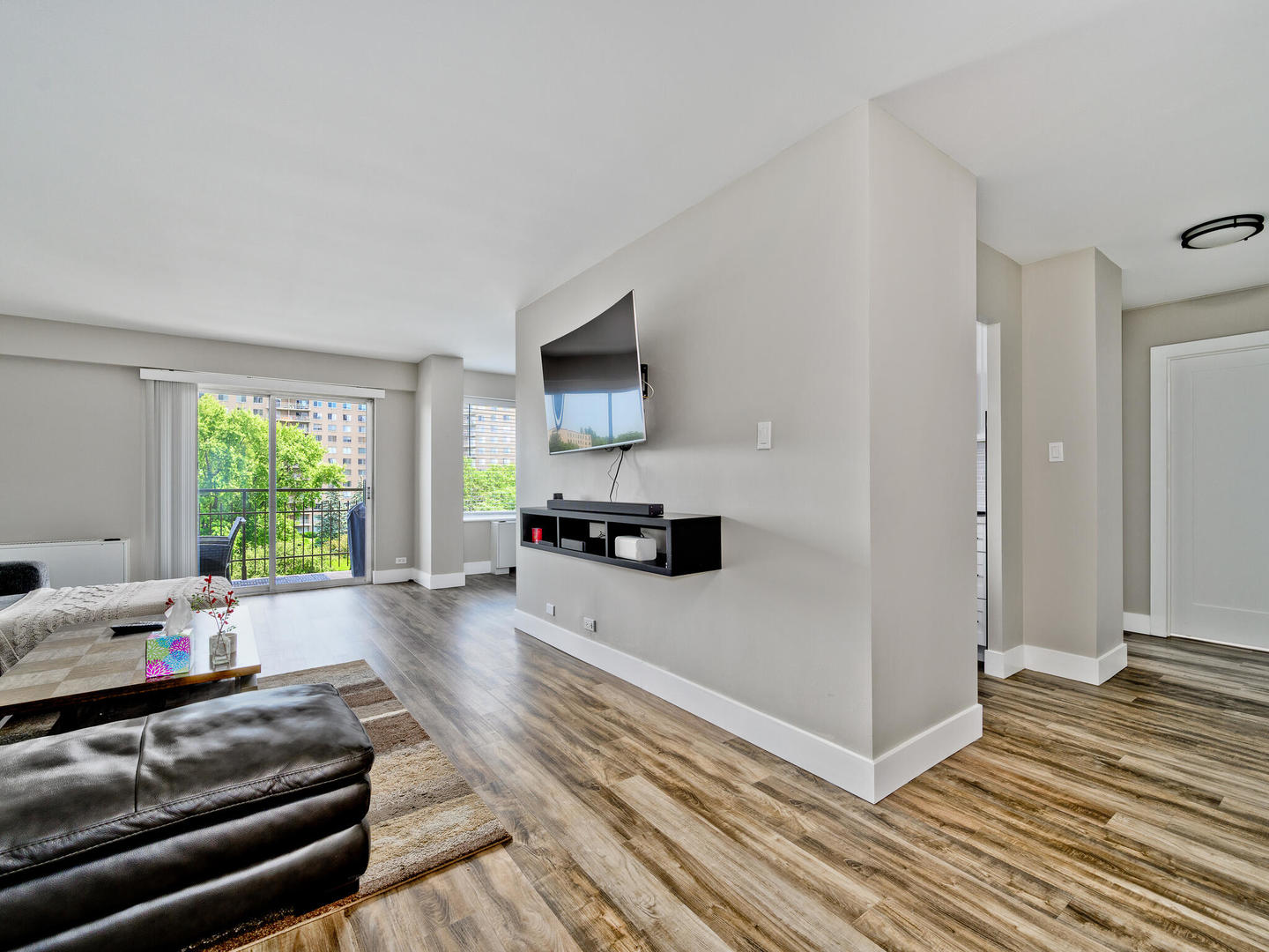 7033 N Kedzie Avenue Unit: 510