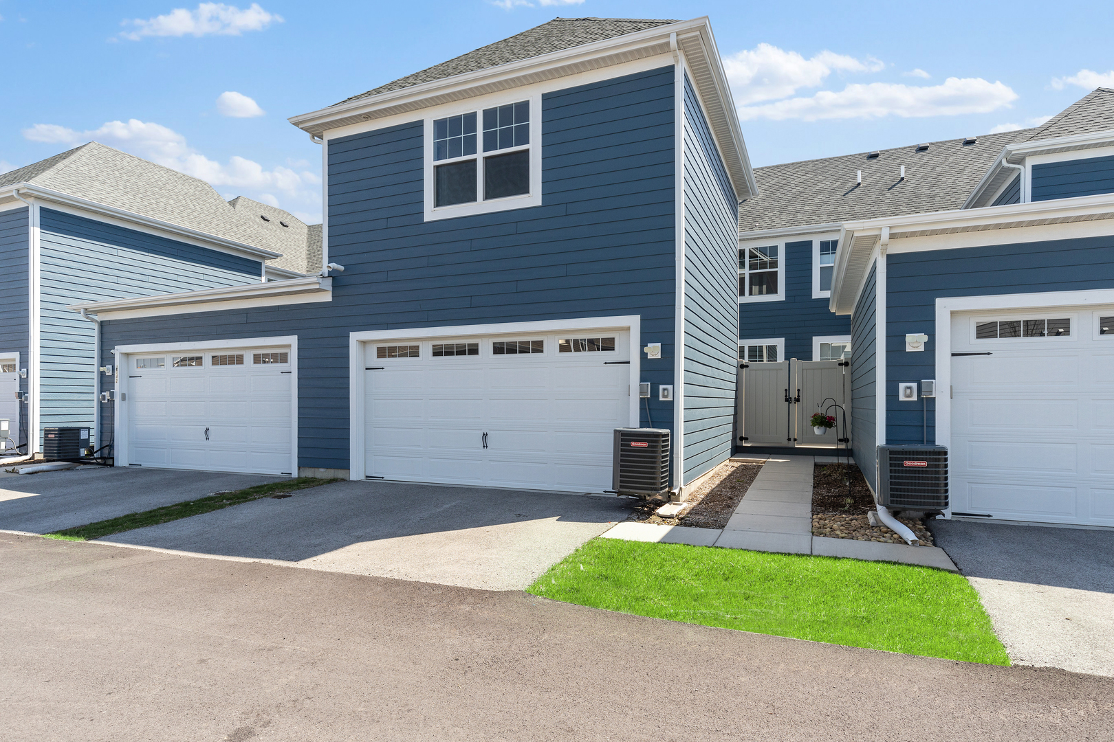 2038 Link Drive