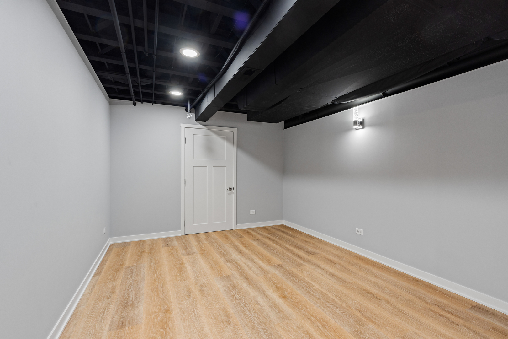 2038 Link Drive