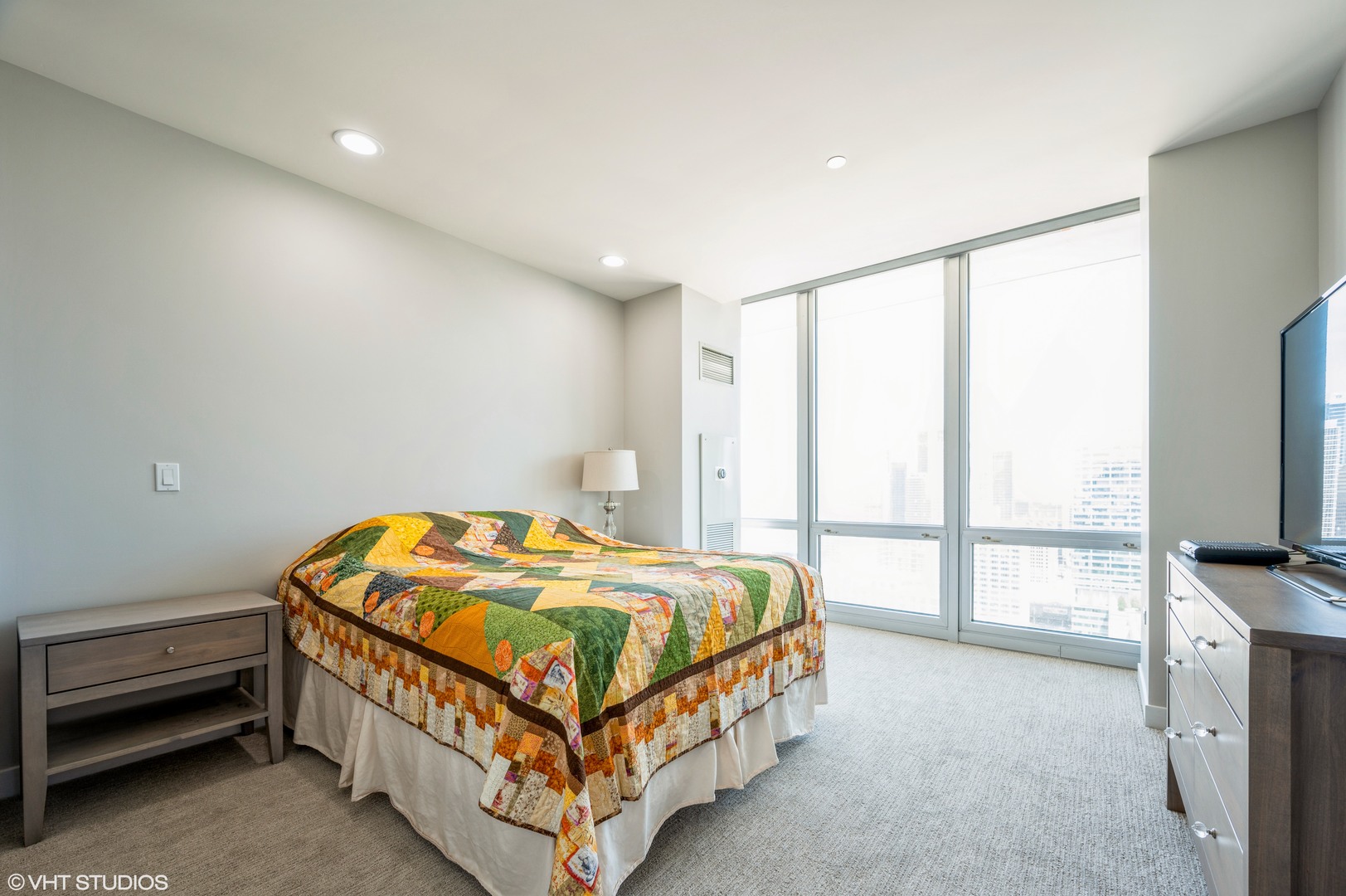 737 W Washington Boulevard Unit: 3003