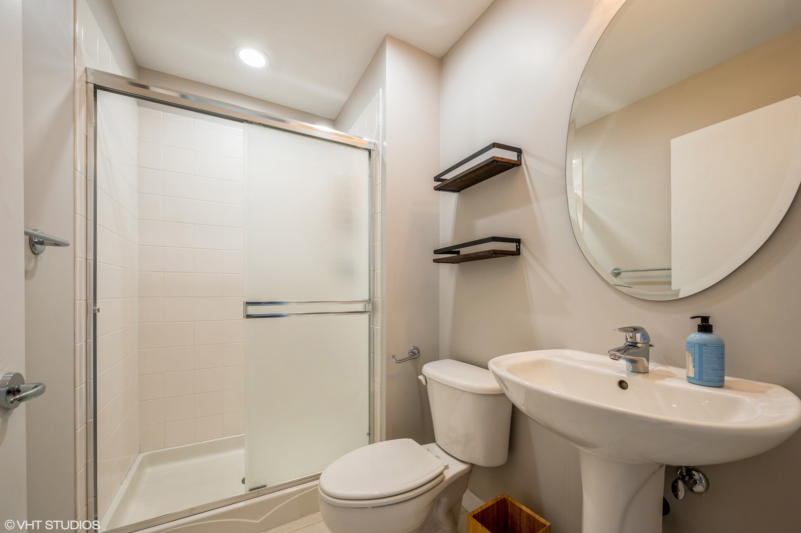737 W Washington Boulevard Unit: 3003