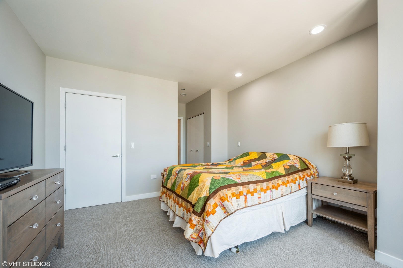 737 W Washington Boulevard Unit: 3003