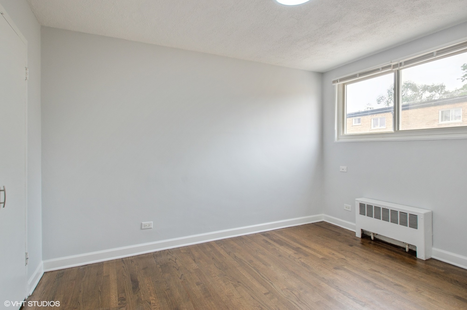 6140 N Damen Avenue Unit: 2E