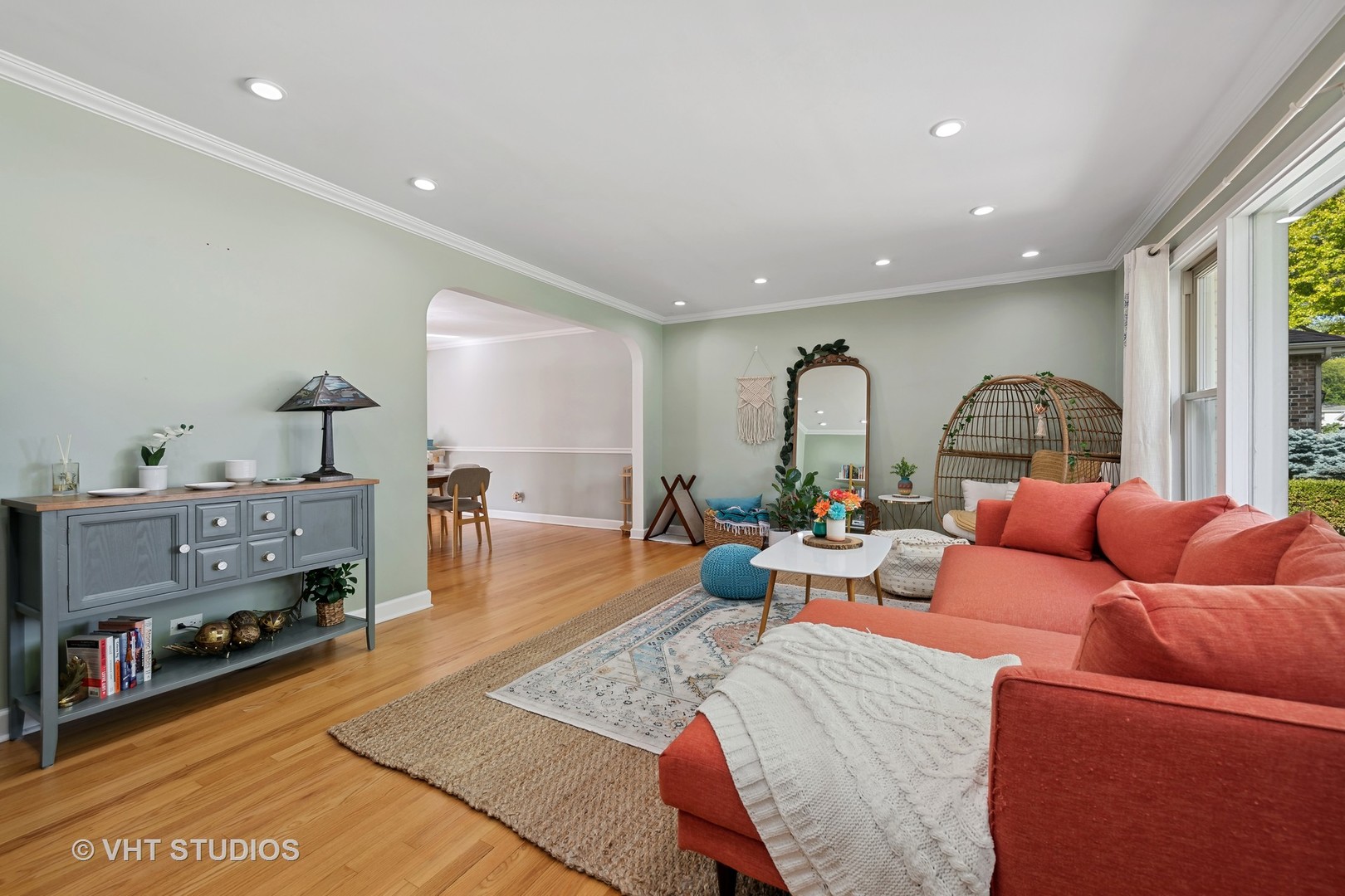 7814 Lotus Avenue