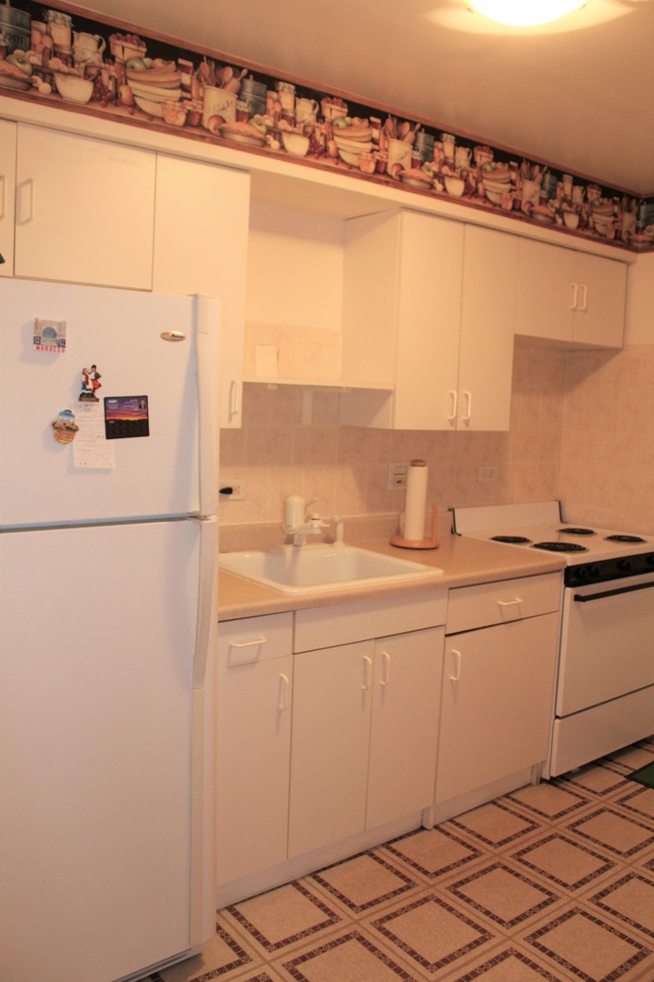 9803 Bianco Terrace Unit: B