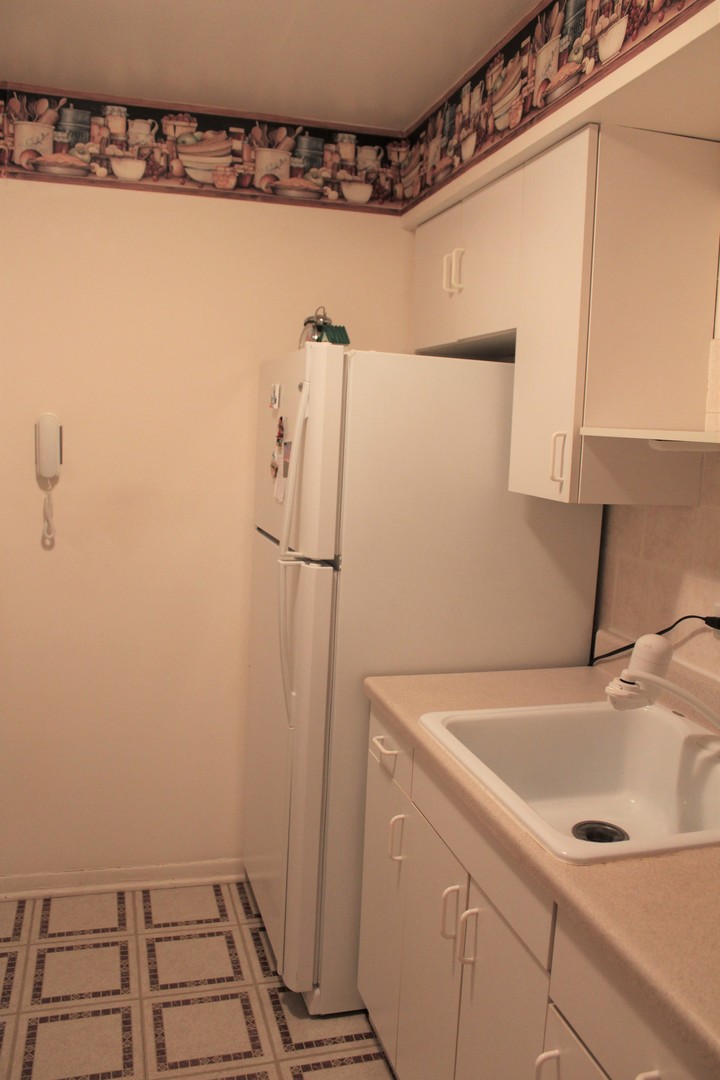 9803 Bianco Terrace Unit: B