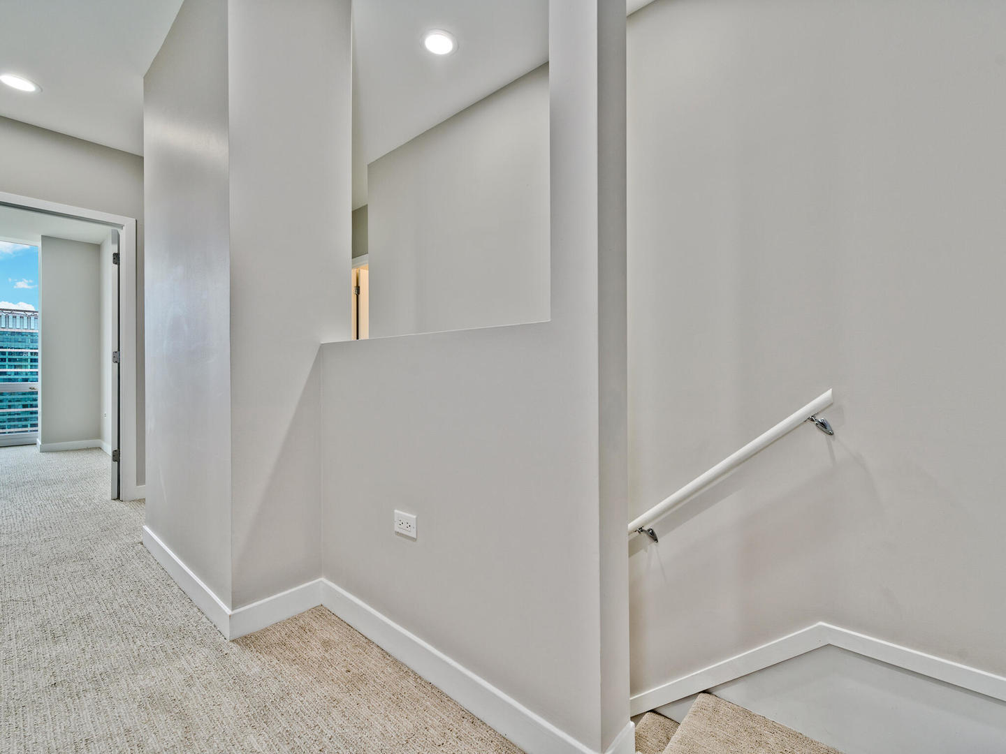737 W Washington Boulevard Unit: 3003