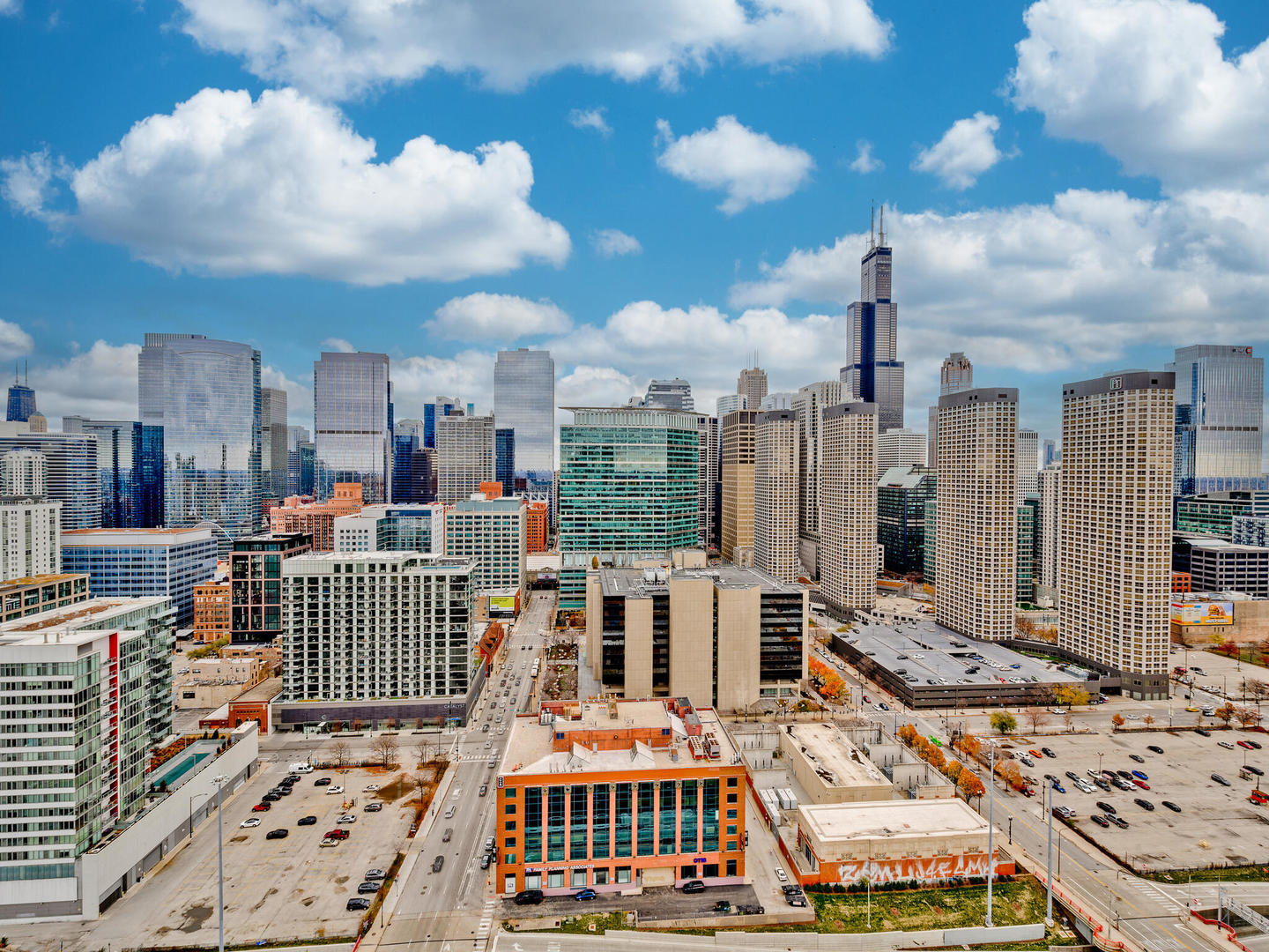 737 W Washington Boulevard Unit: 3003