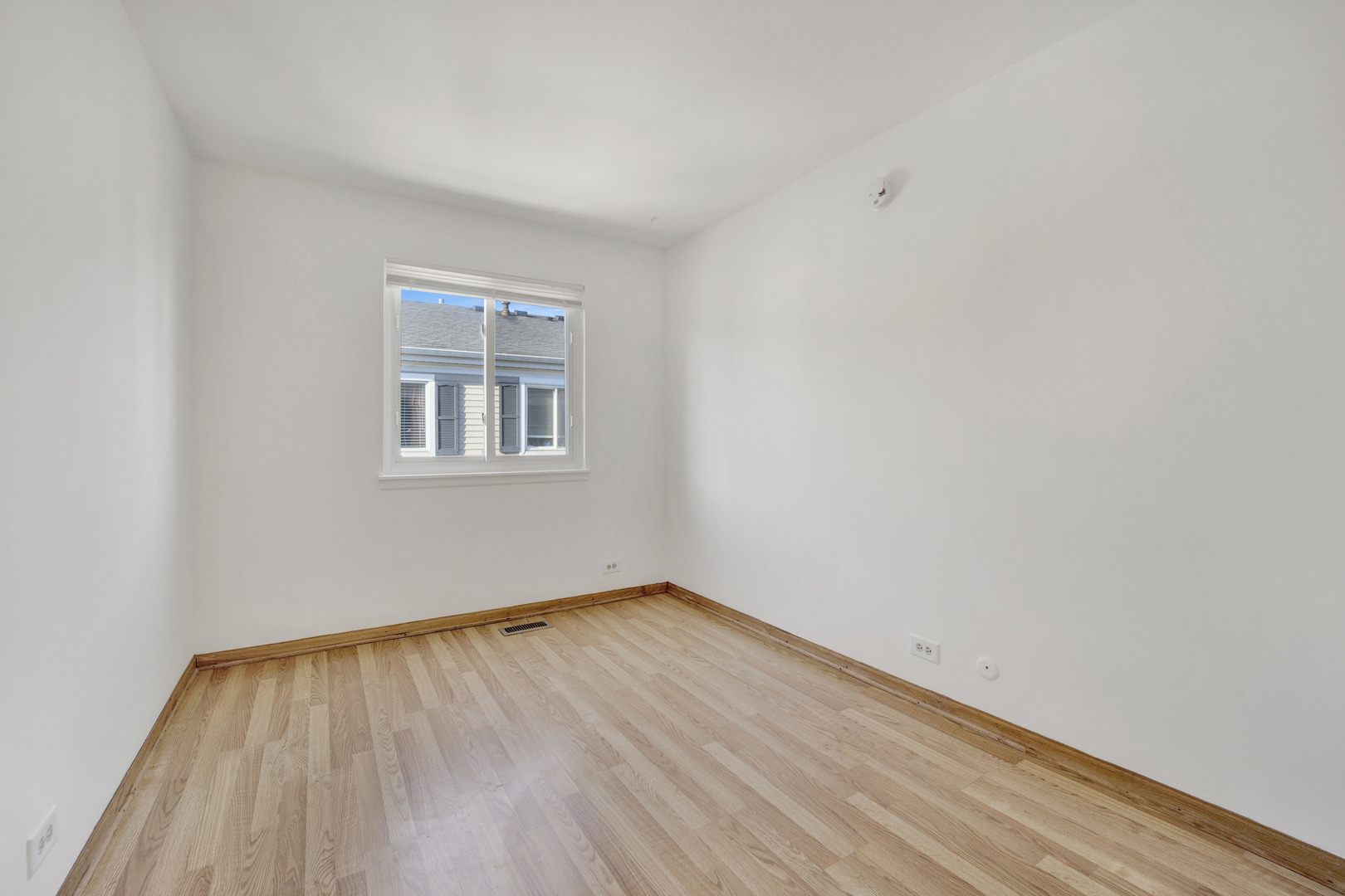 1417 Cove Drive Unit: 202D