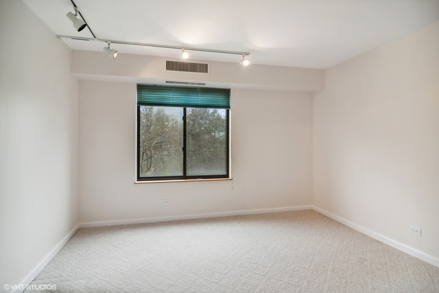 1615 E Central Road Unit: 307A