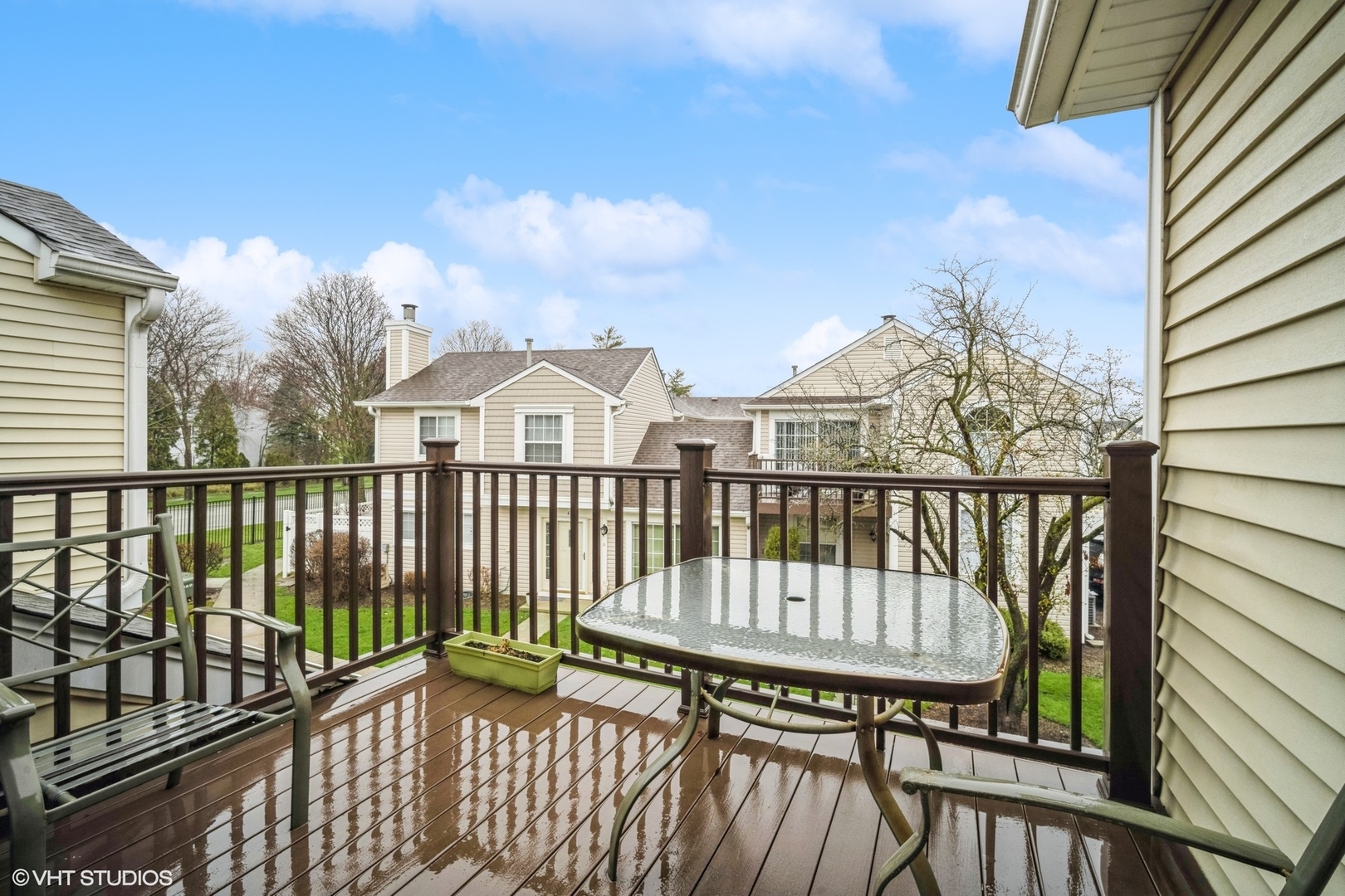 421 Le Parc Circle