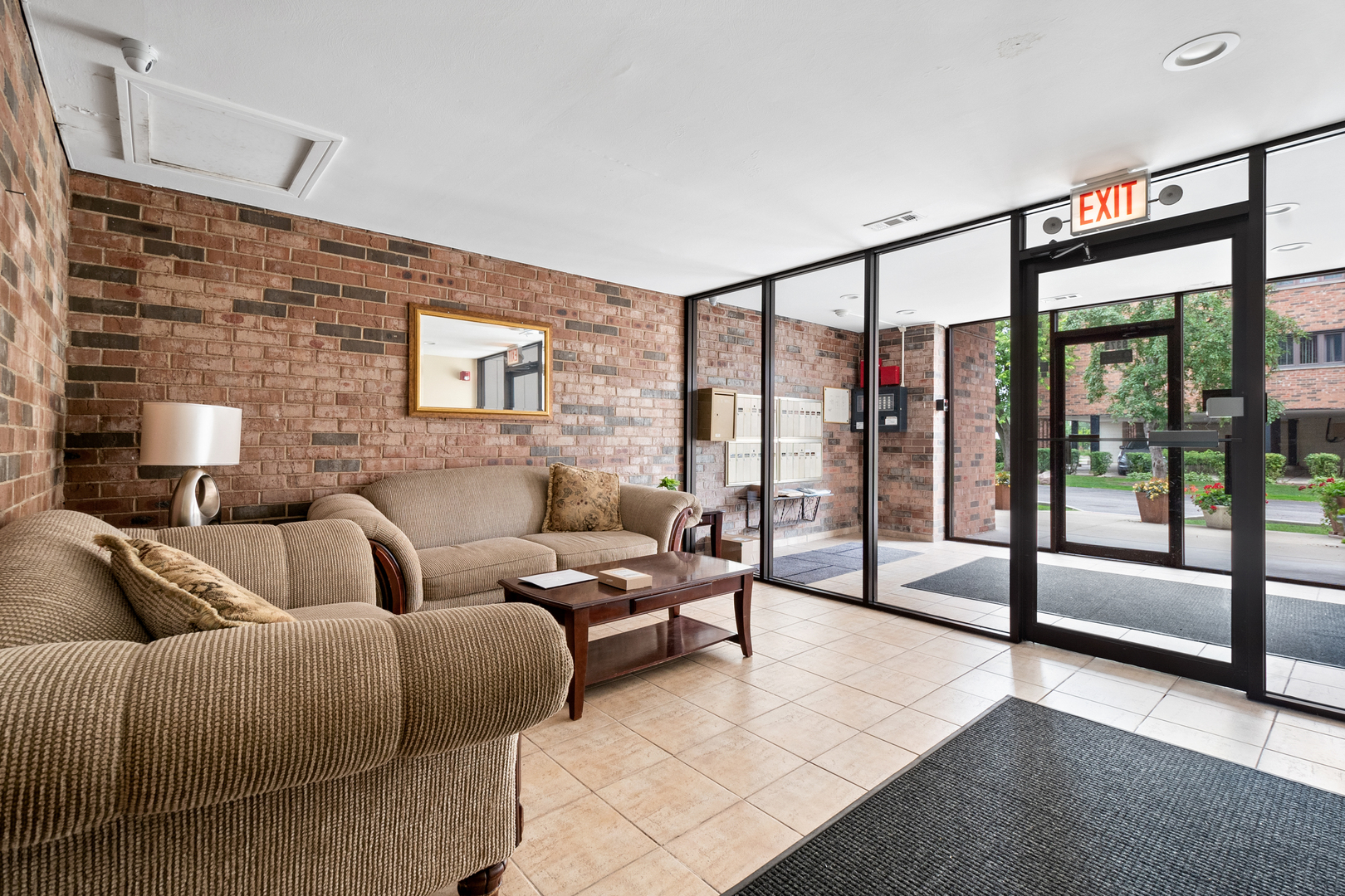 9375 Landings Lane Unit: 206