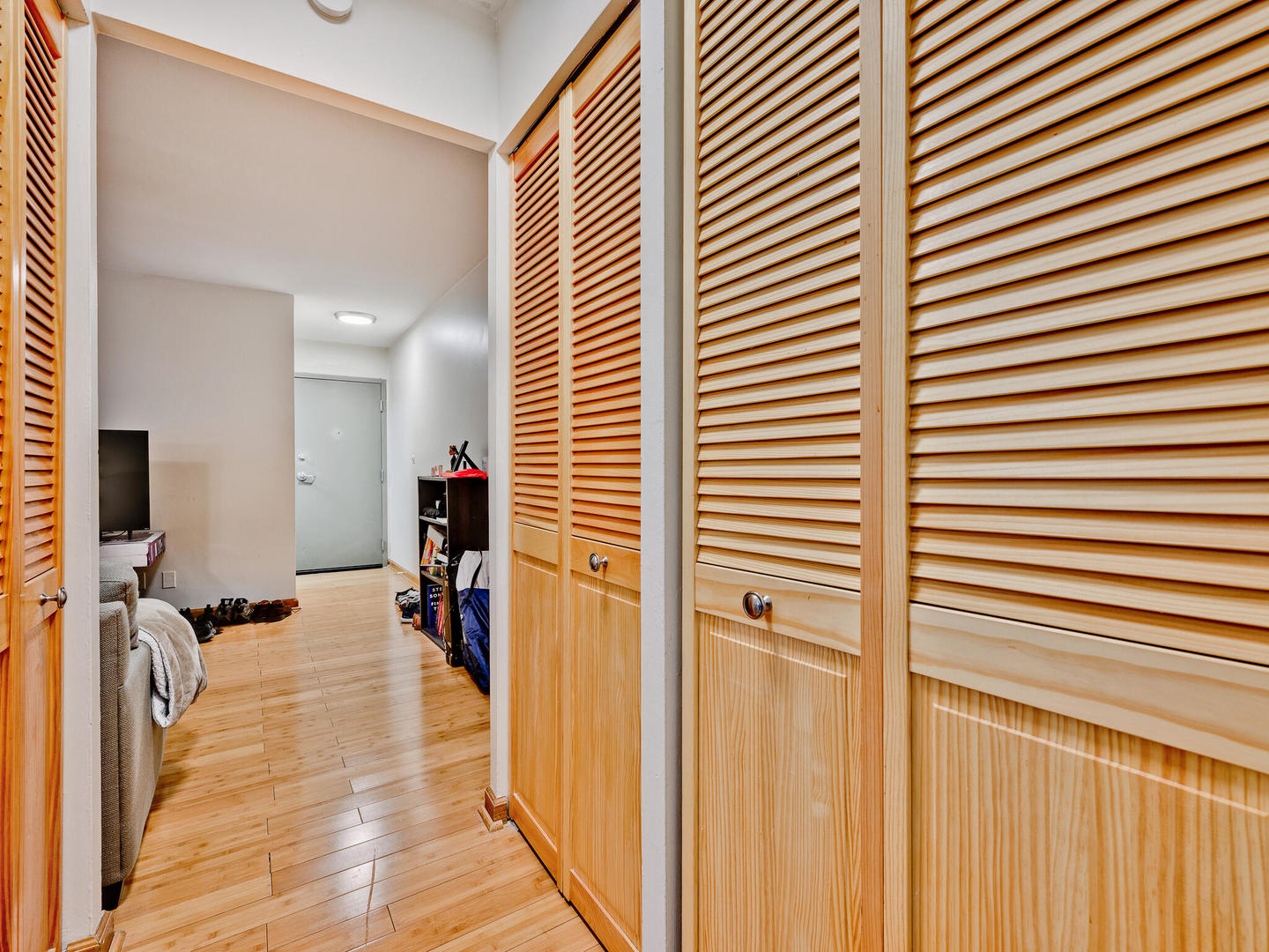 1060 W Hollywood Avenue Unit: 410