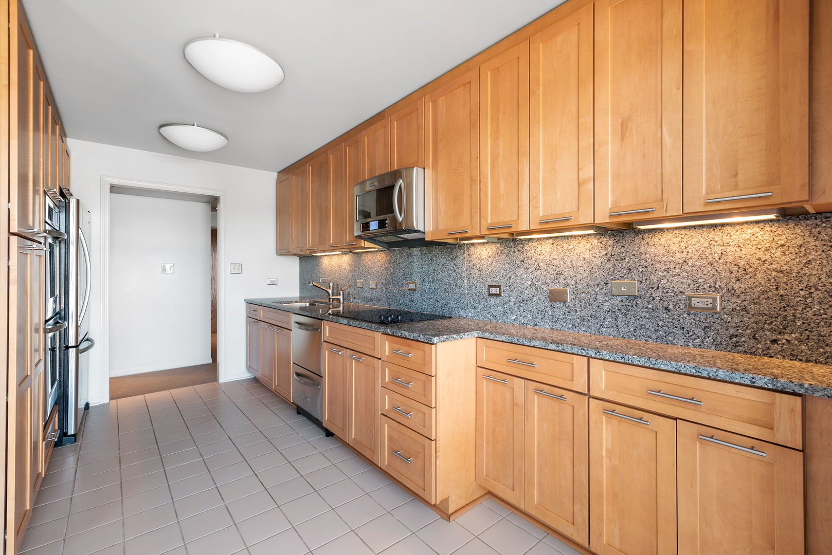 4757 Howard Street Unit: 305