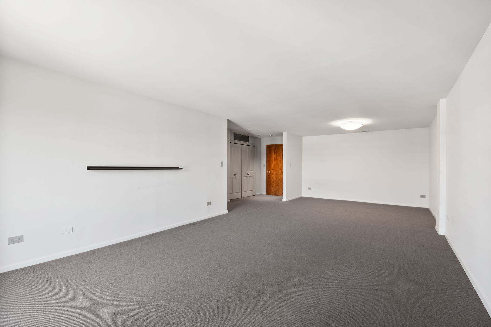 4757 Howard Street Unit: 305