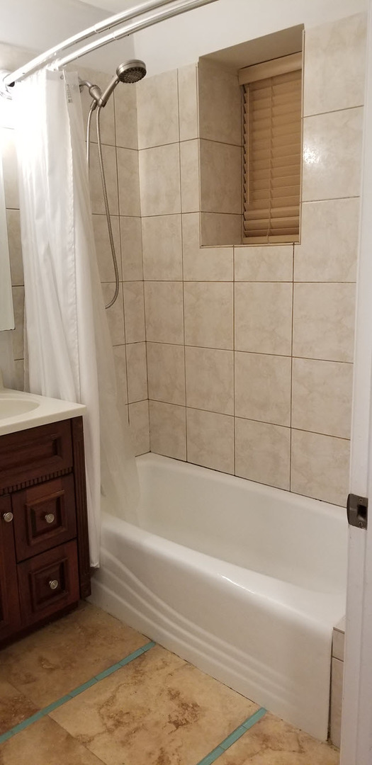 4923 N Kenmore Avenue Unit: G