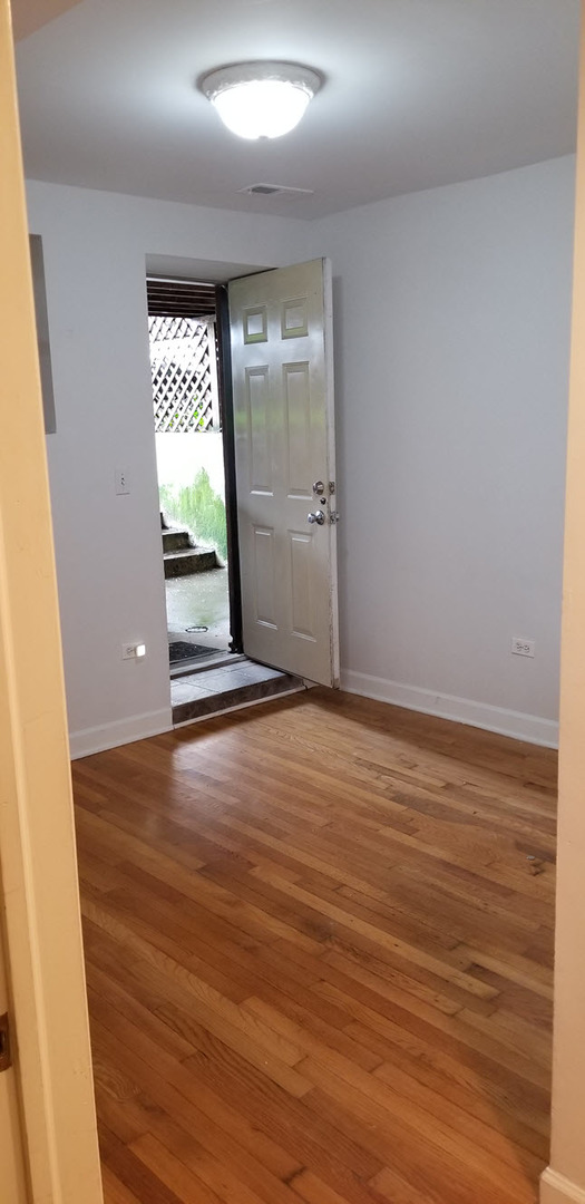 4923 N Kenmore Avenue Unit: G