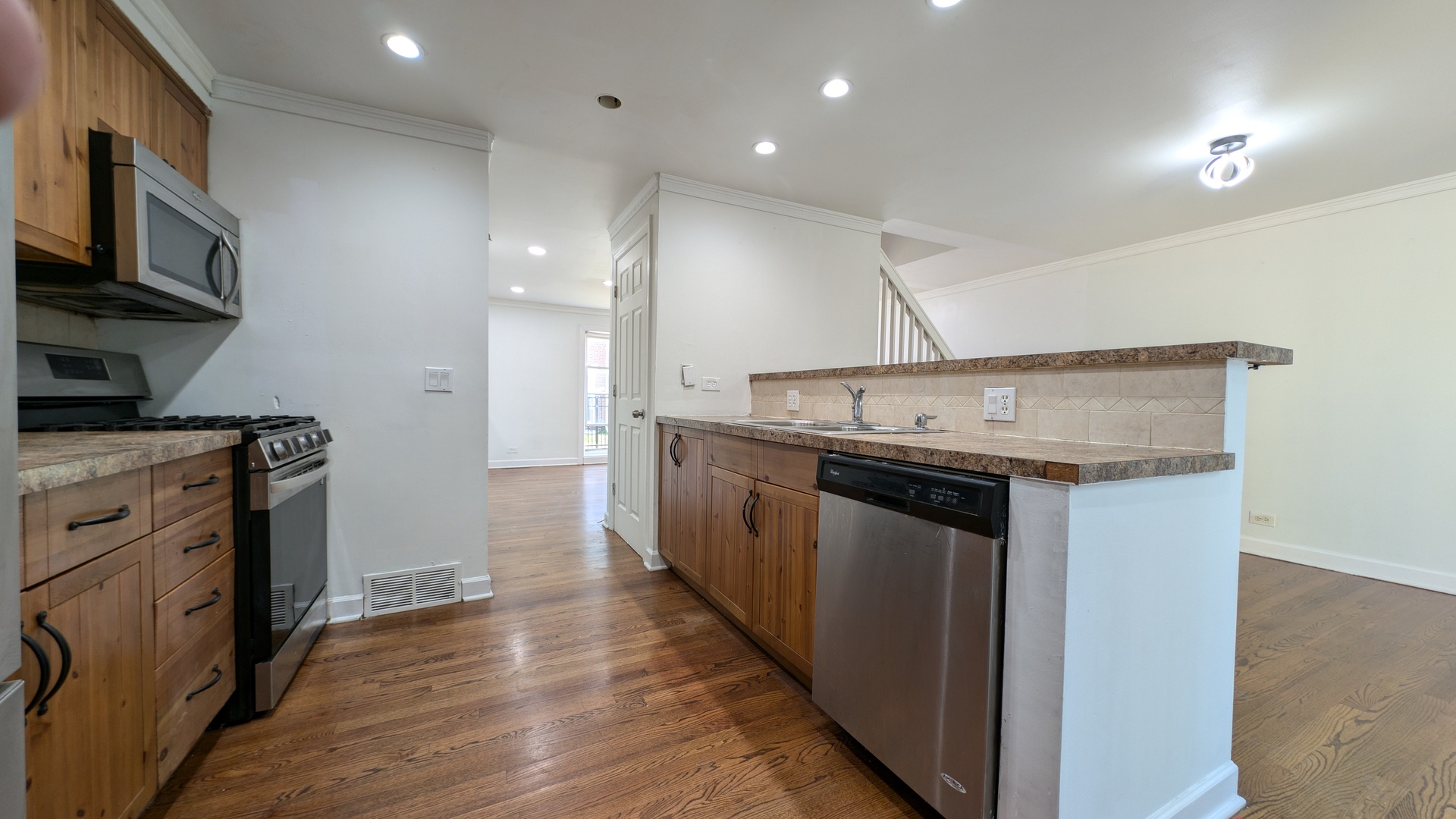 8915 Robin Drive Unit: A