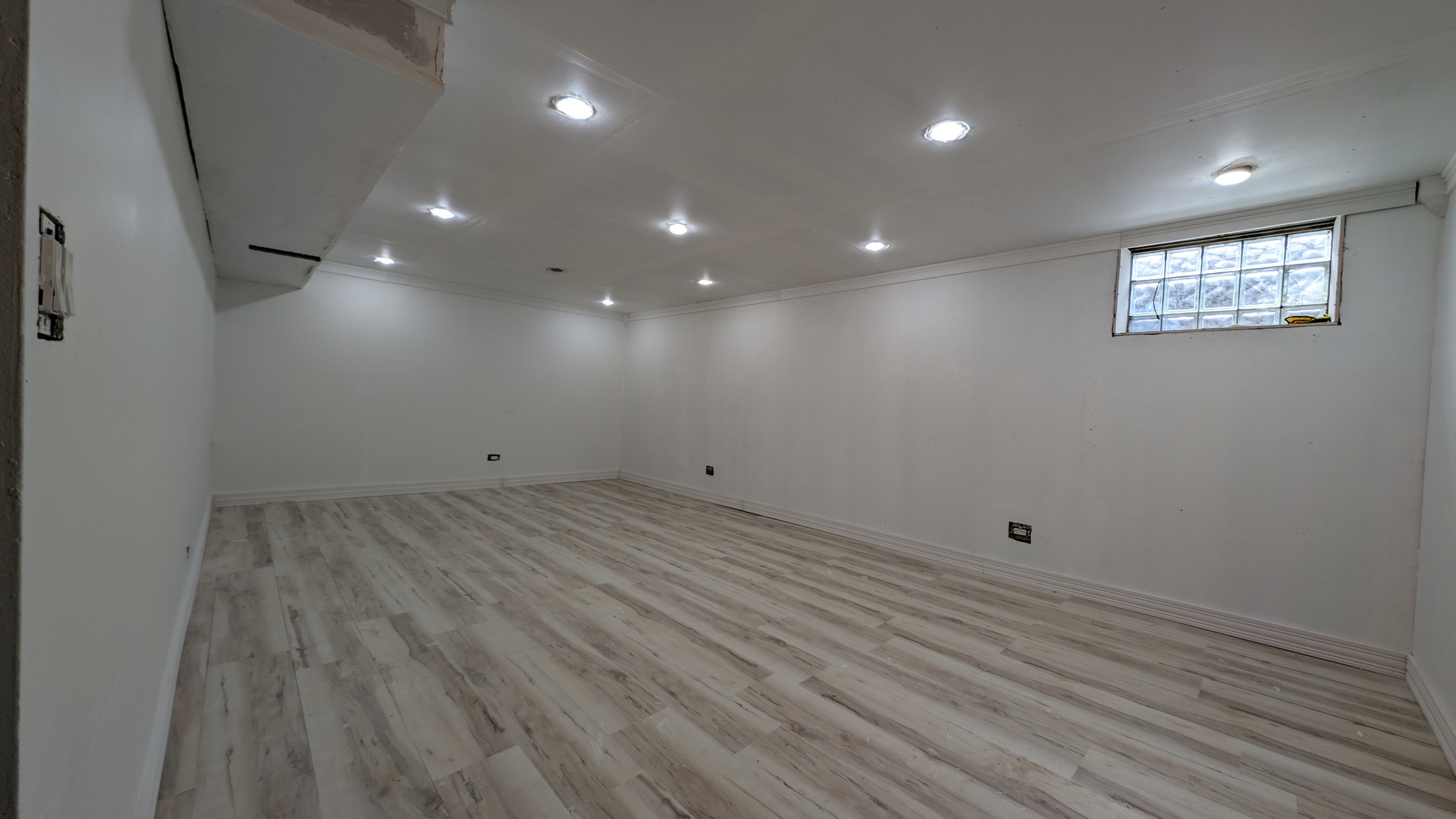 8915 Robin Drive Unit: A