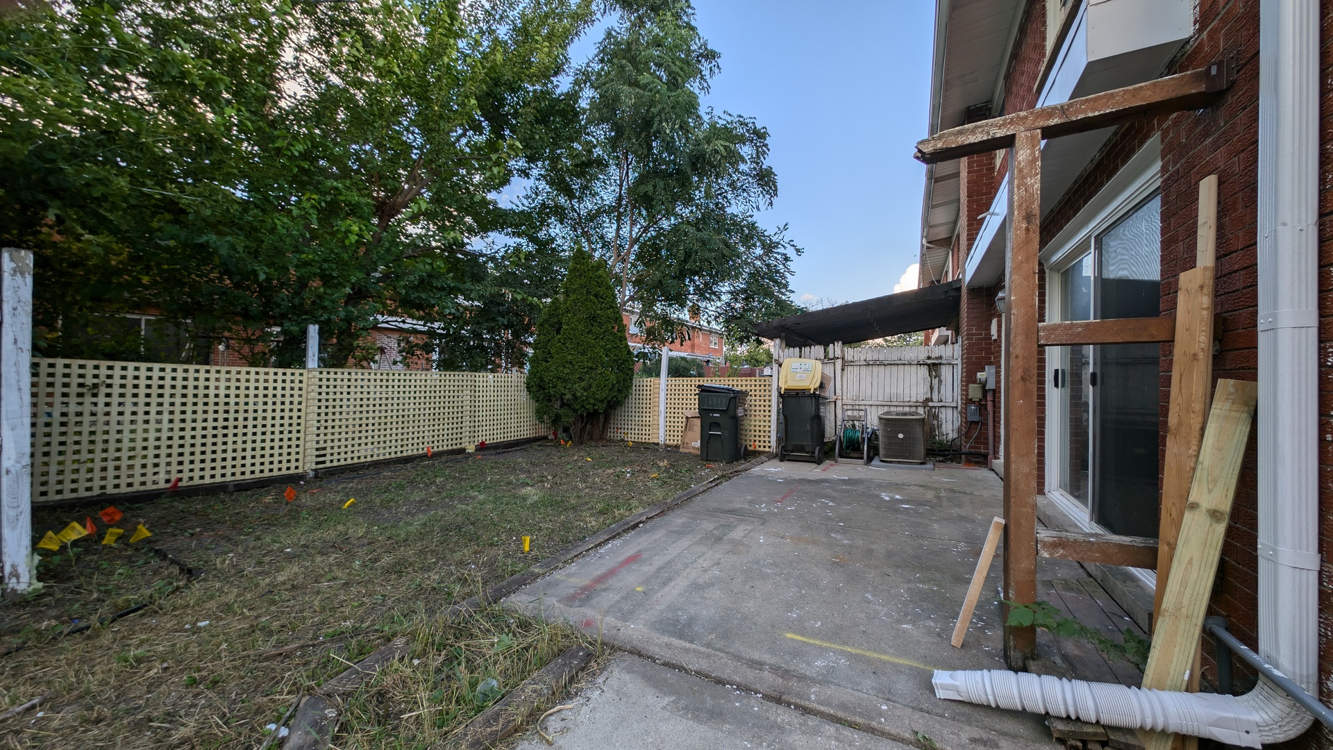 8915 Robin Drive Unit: A