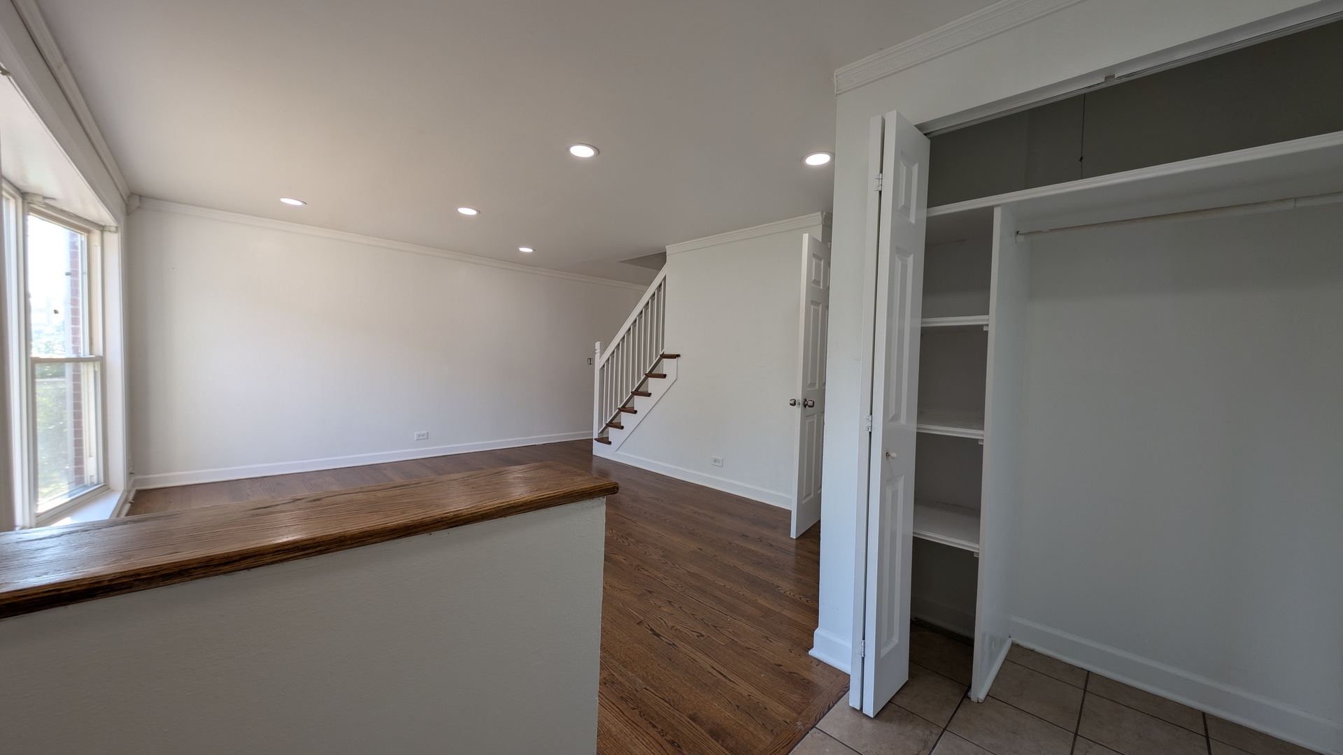 8915 Robin Drive Unit: A
