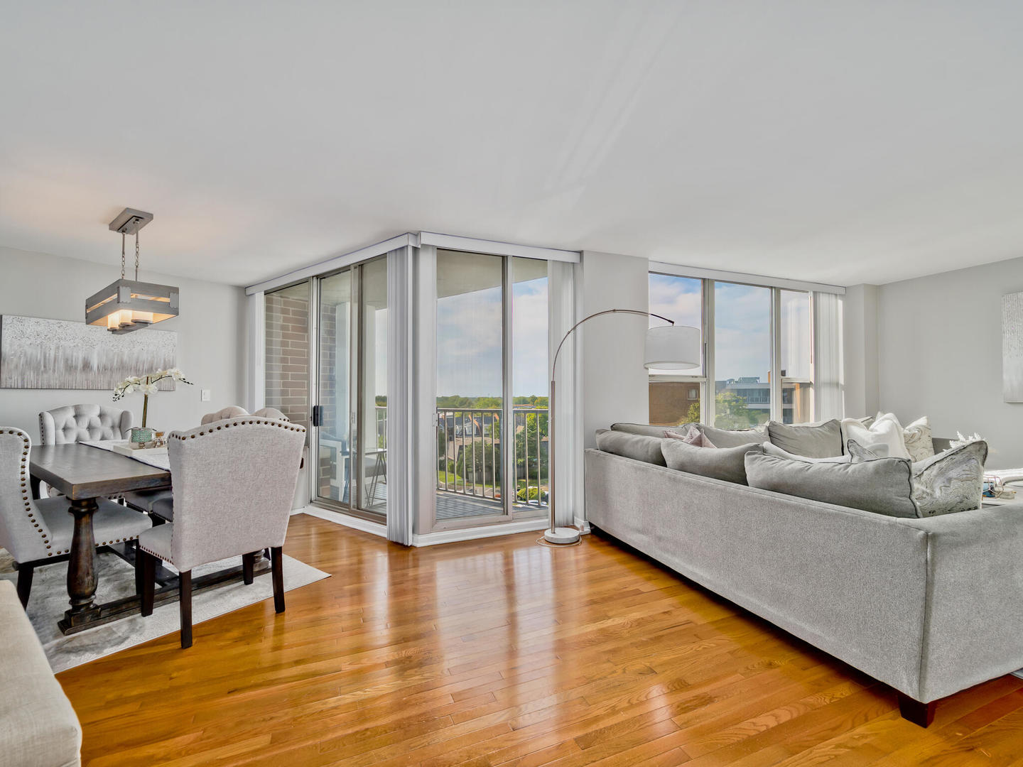 3925 Triumvera Drive Unit: 6C