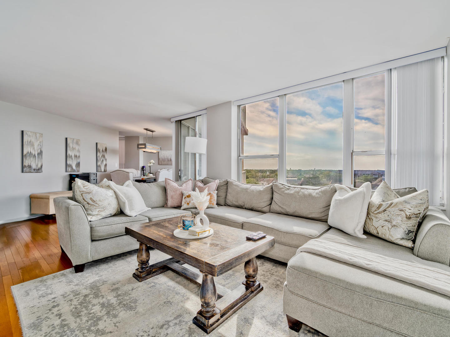 3925 Triumvera Drive Unit: 6C