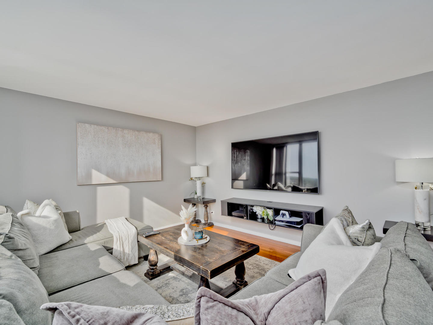 3925 Triumvera Drive Unit: 6C