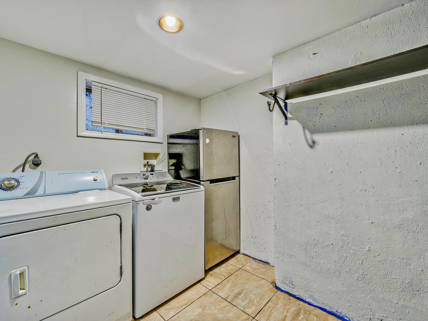 1416 W Chase Avenue Unit: A