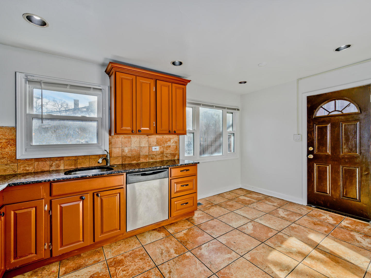 1416 W Chase Avenue Unit: A