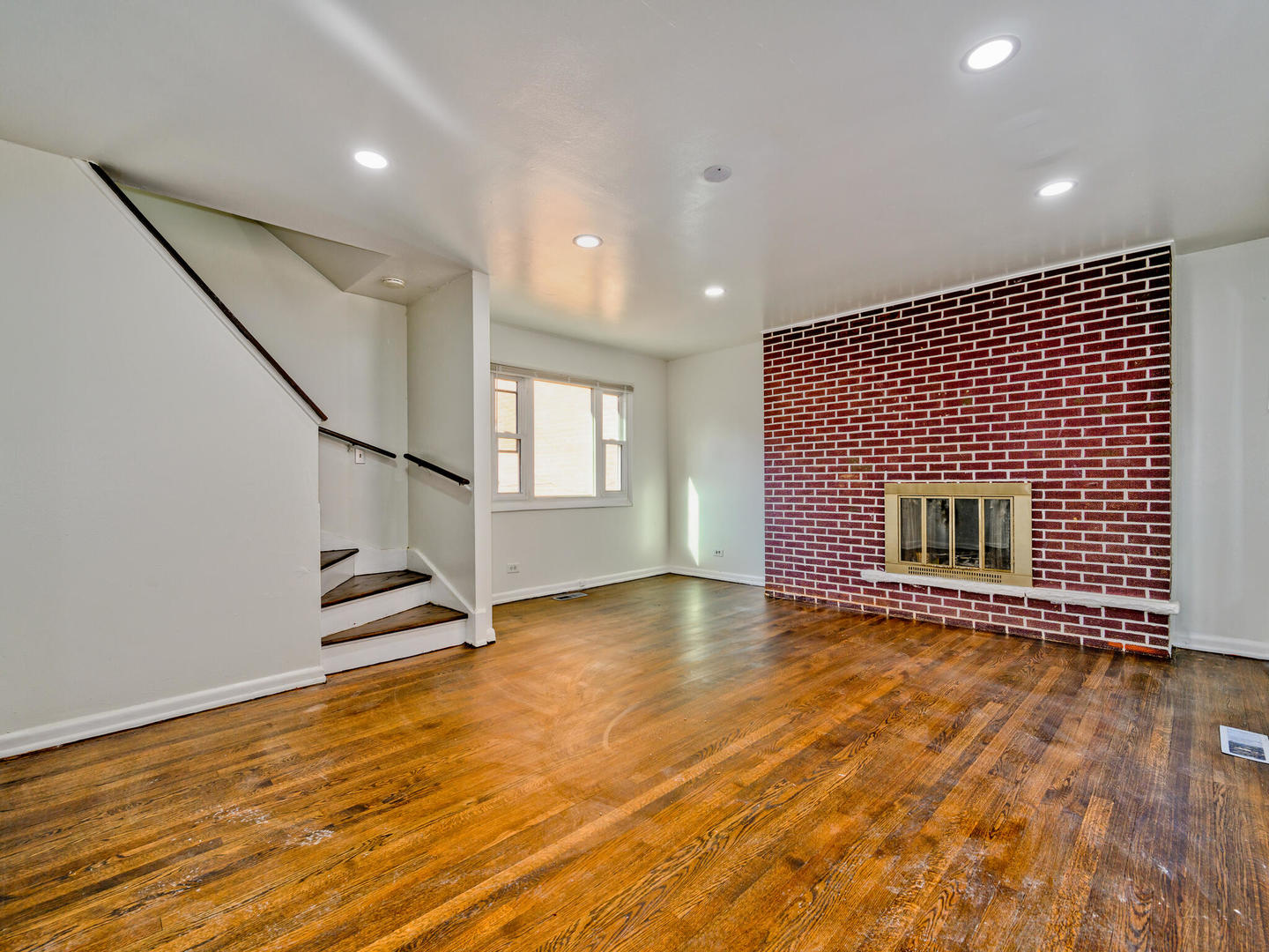 1416 W Chase Avenue Unit: A