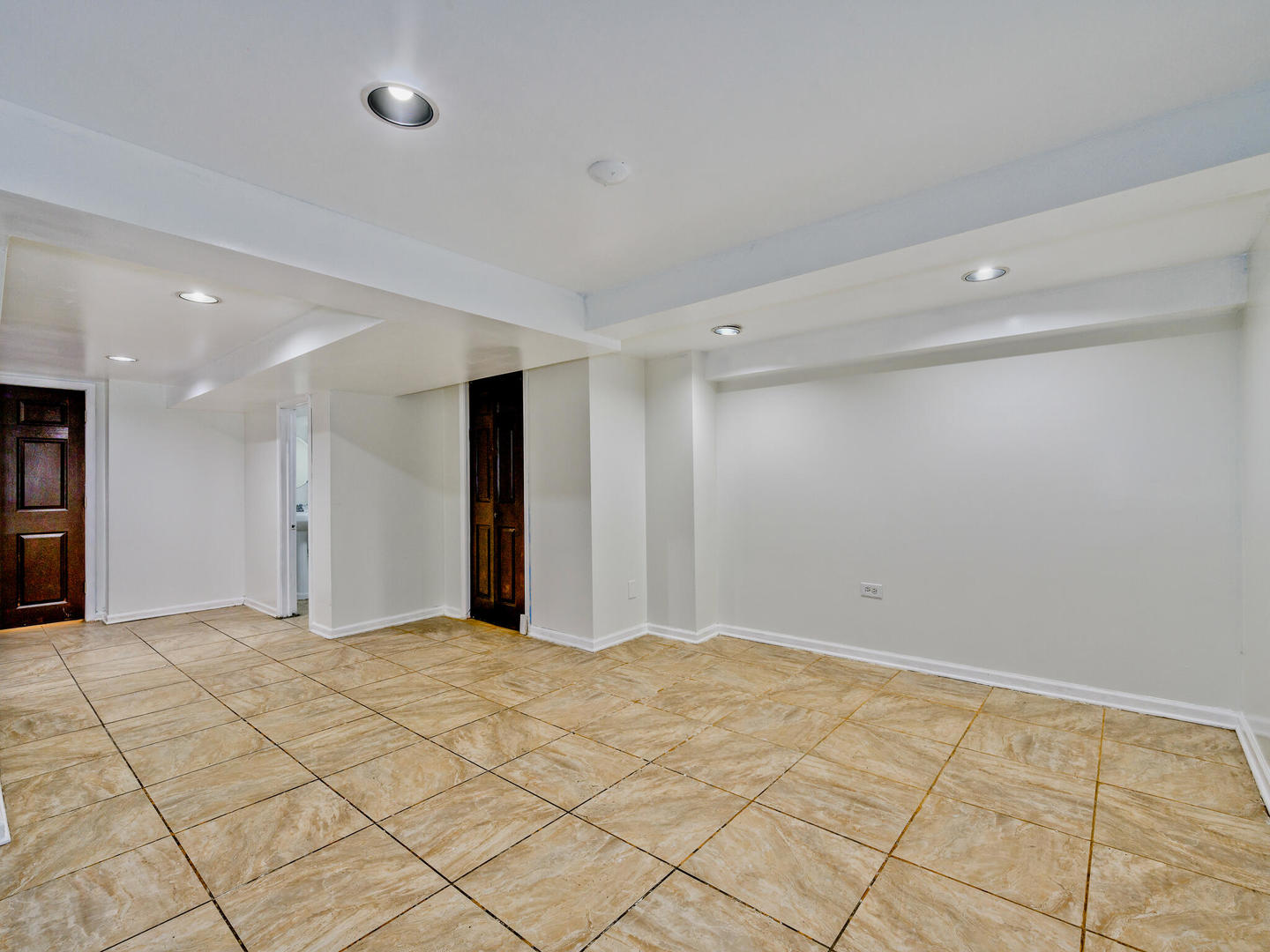 1416 W Chase Avenue Unit: A
