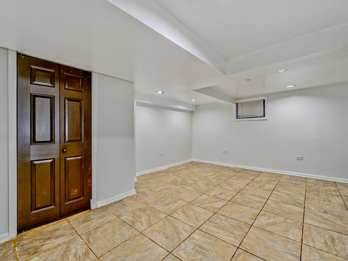 1416 W Chase Avenue Unit: A
