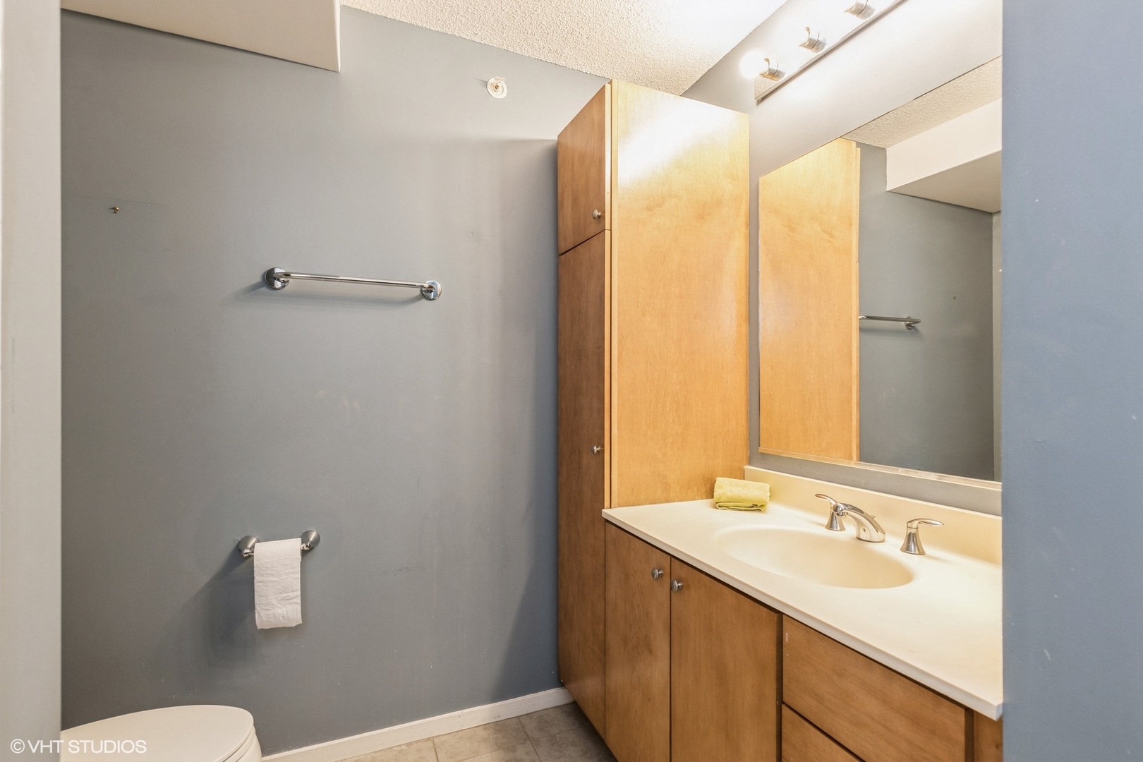 9725 Woods Drive Unit: 1109