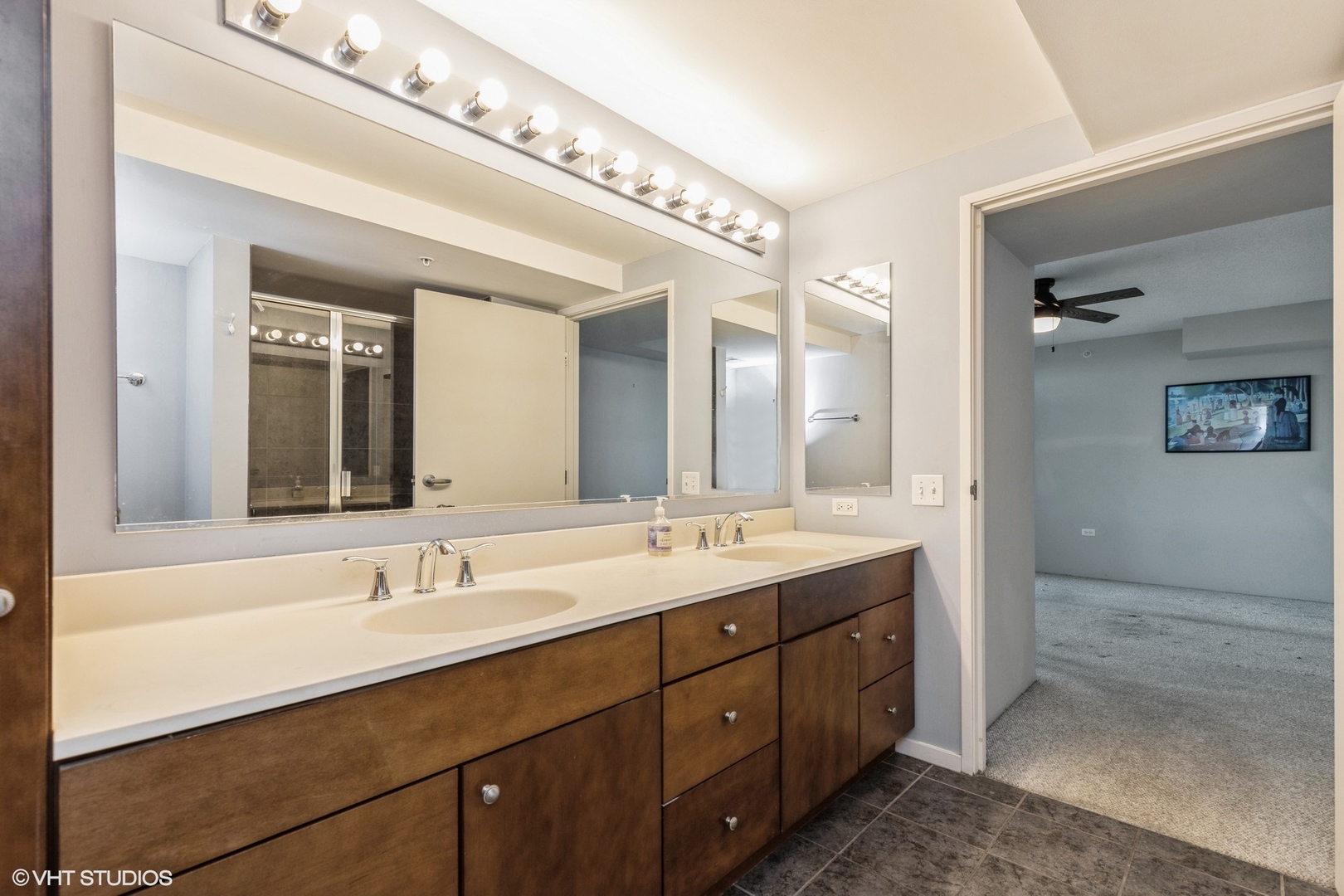 9725 Woods Drive Unit: 1109