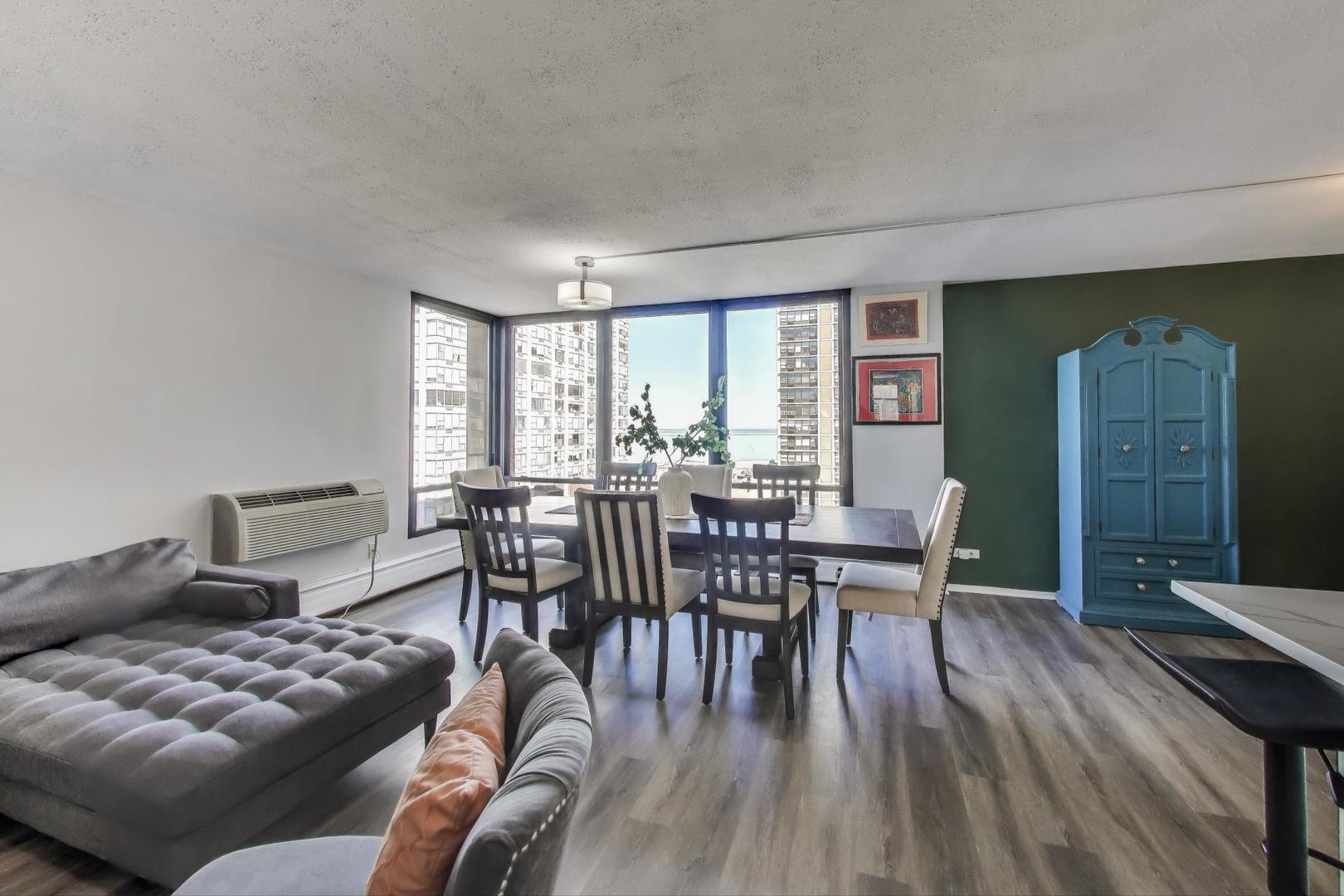 5740 N Sheridan Road Unit: 7D