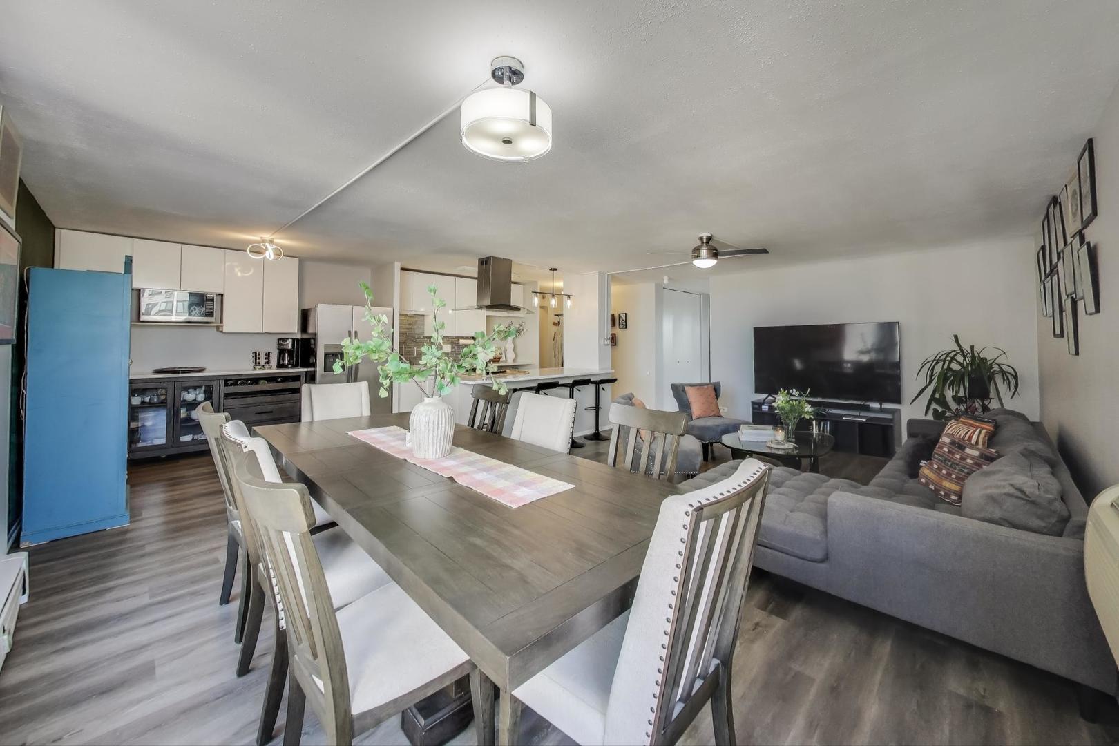 5740 N Sheridan Road Unit: 7D