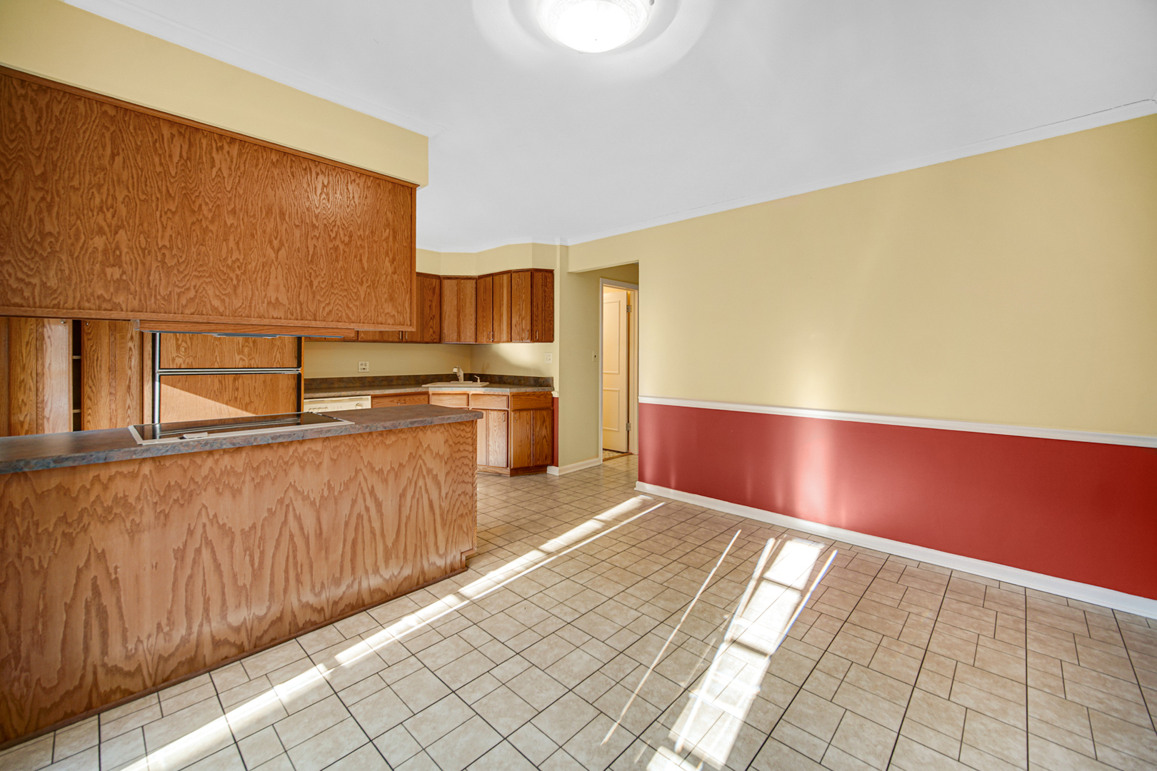 911 Waukegan Road Unit: A