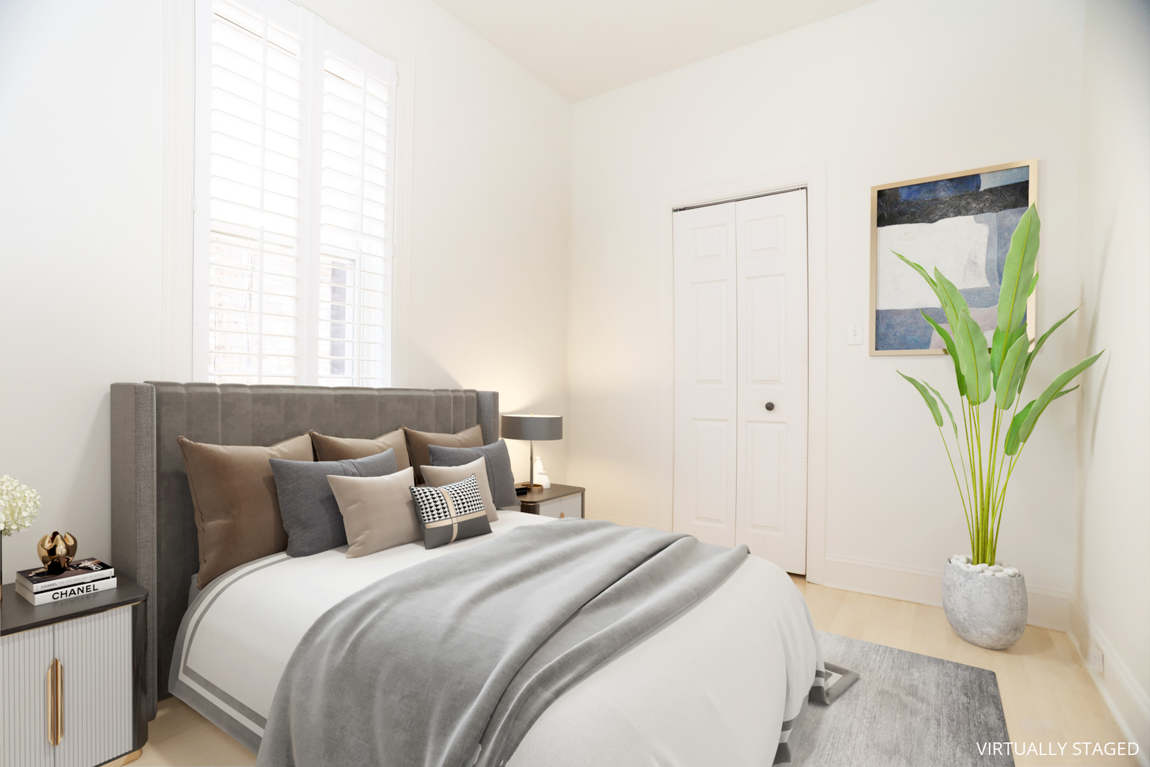 2315 W Thomas Street Unit: 1R