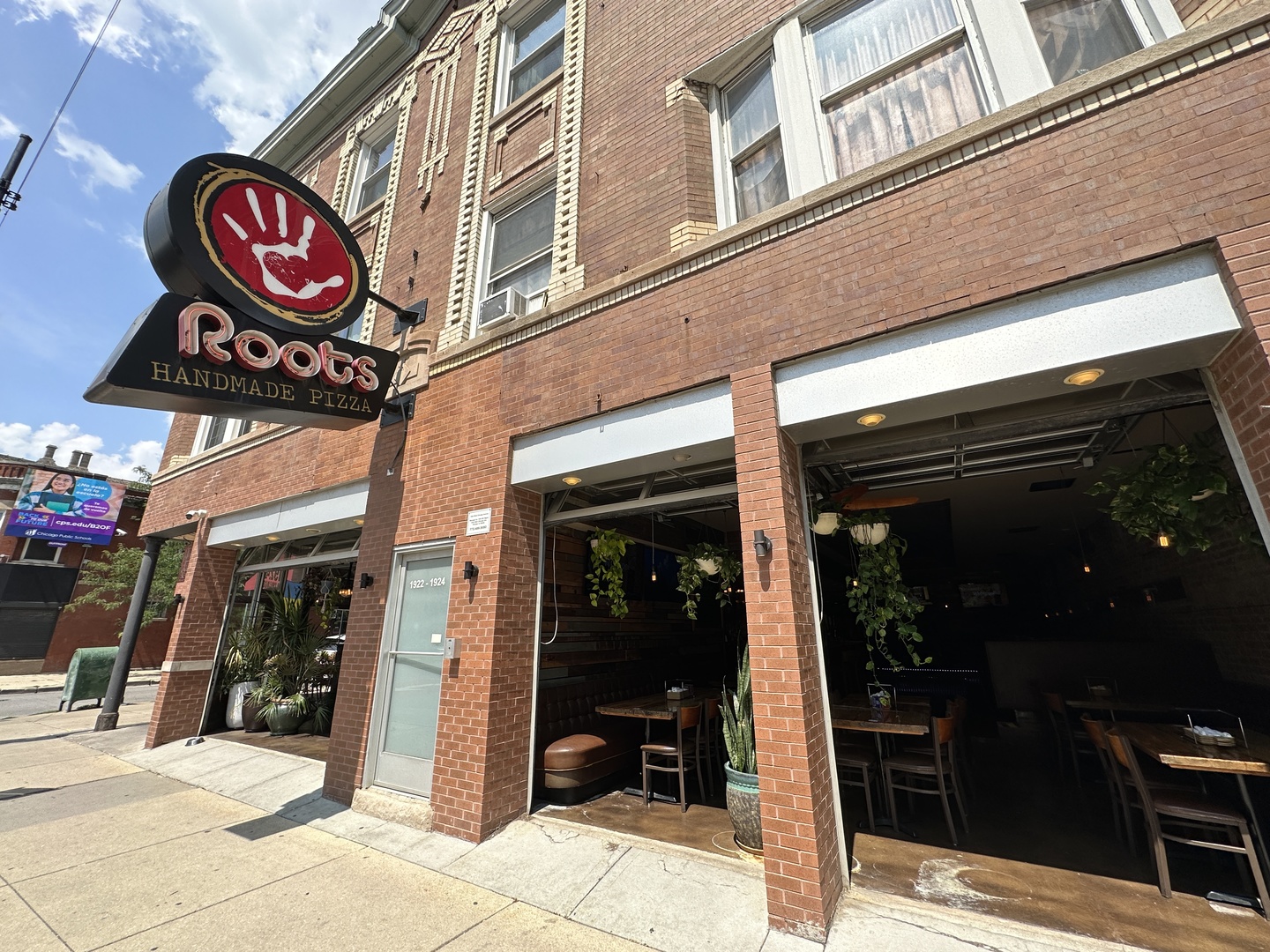2315 W Thomas Street Unit: 1R