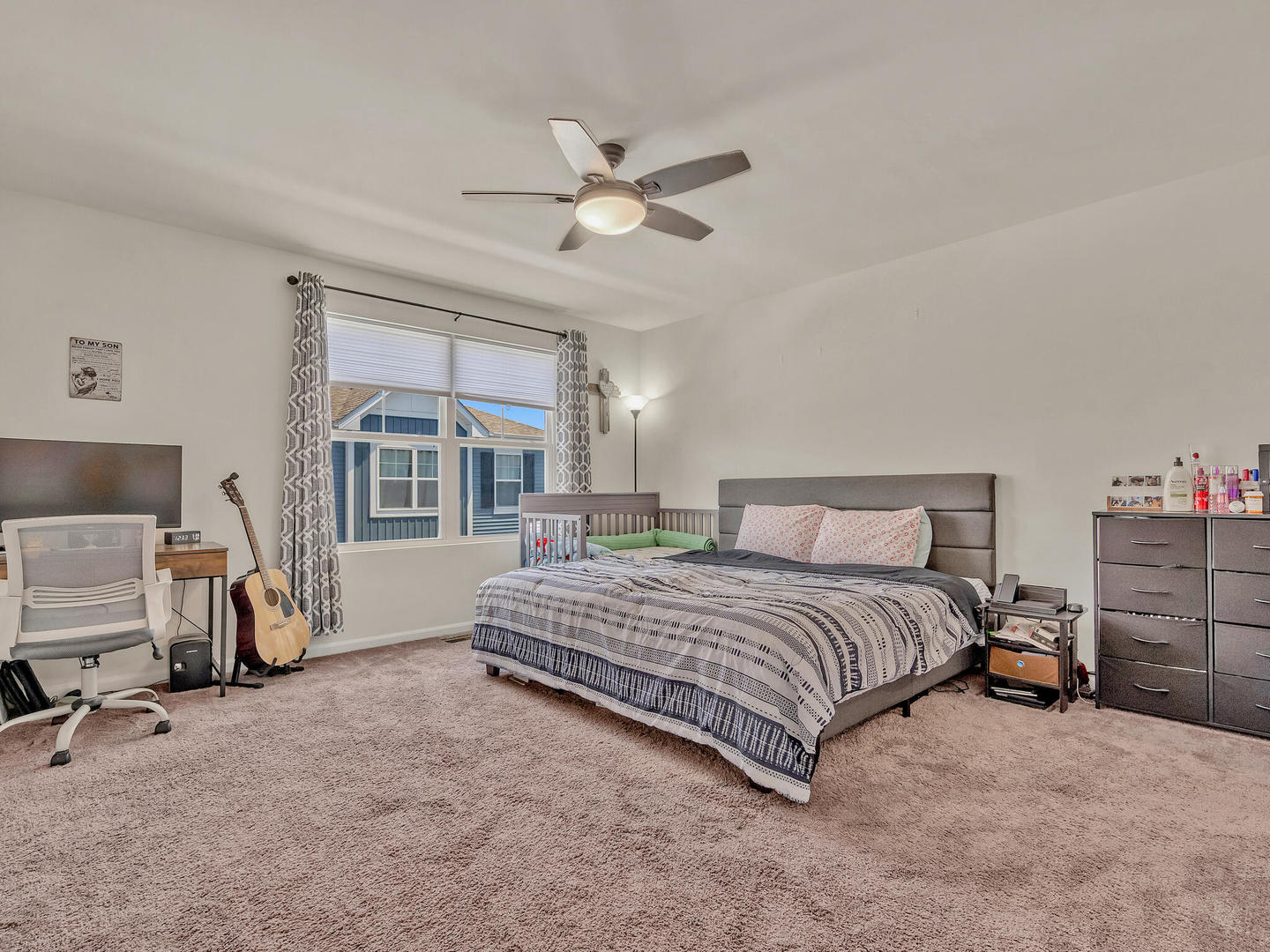 1617 Albany Street Unit: 1617