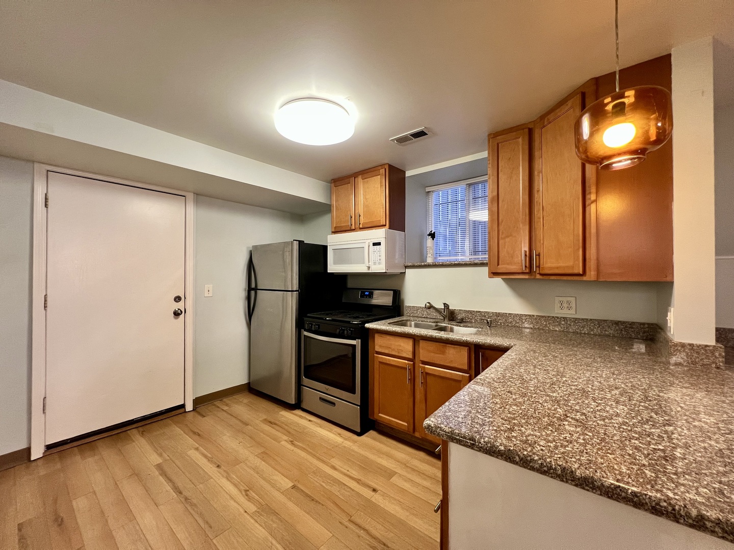 2915 N Lawndale Avenue Unit: 0